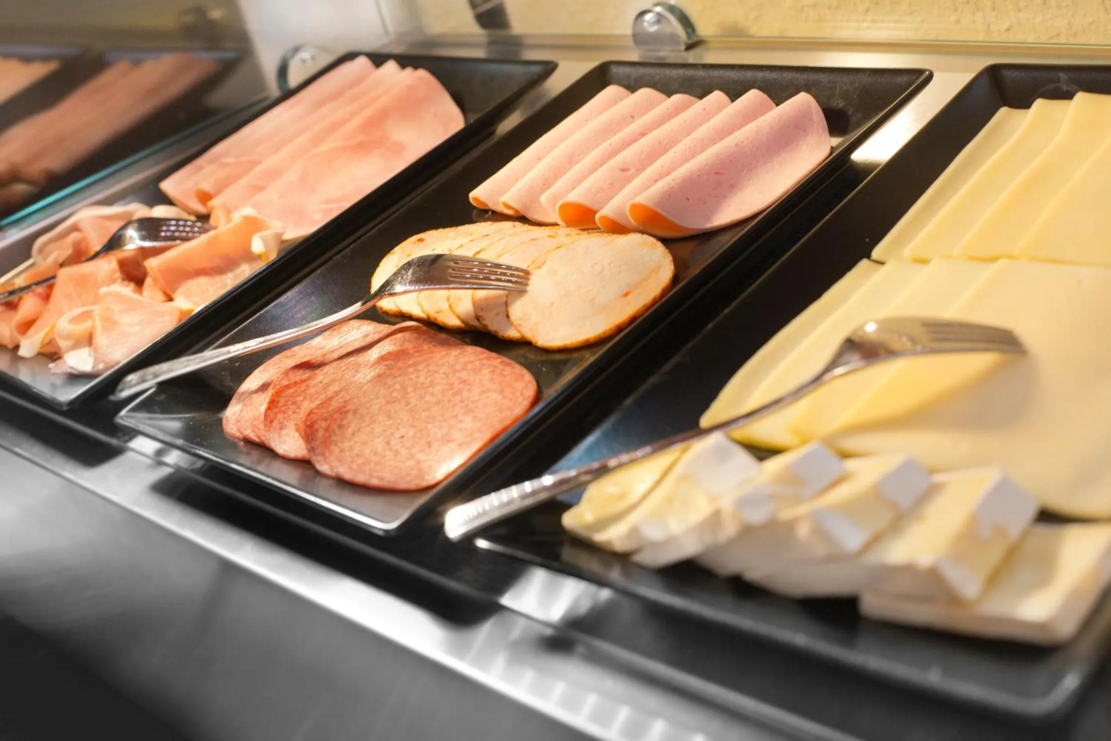 Breakfast in Hotel Goldenes Lamm