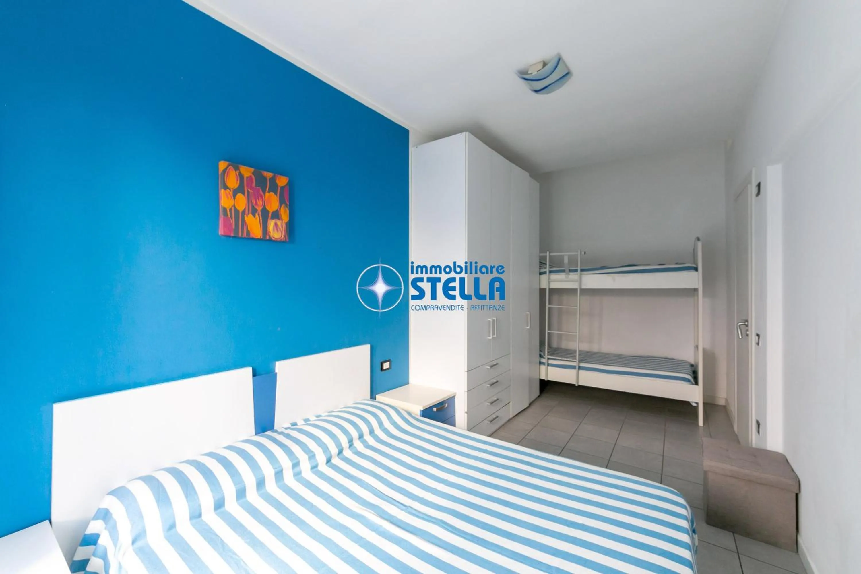 Photo of the whole room, Bed in Condominio Milan
