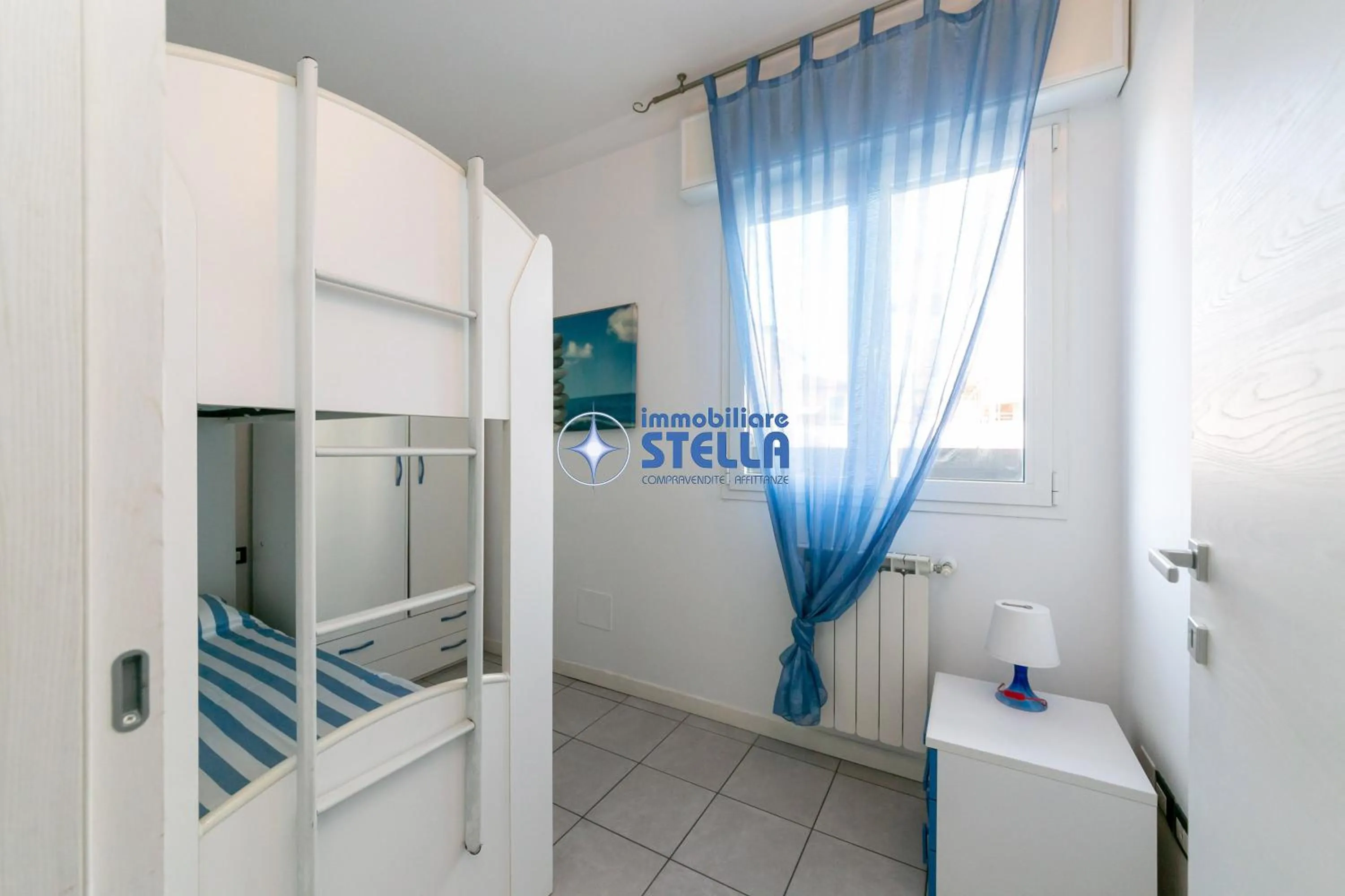 bunk bed in Condominio Milan
