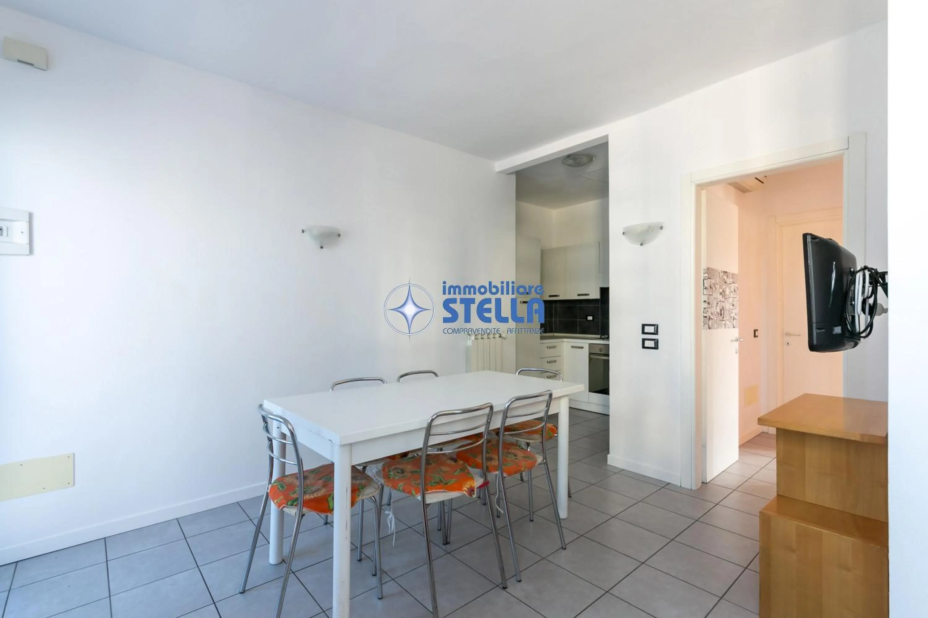 Kitchen or kitchenette in Condominio Milan