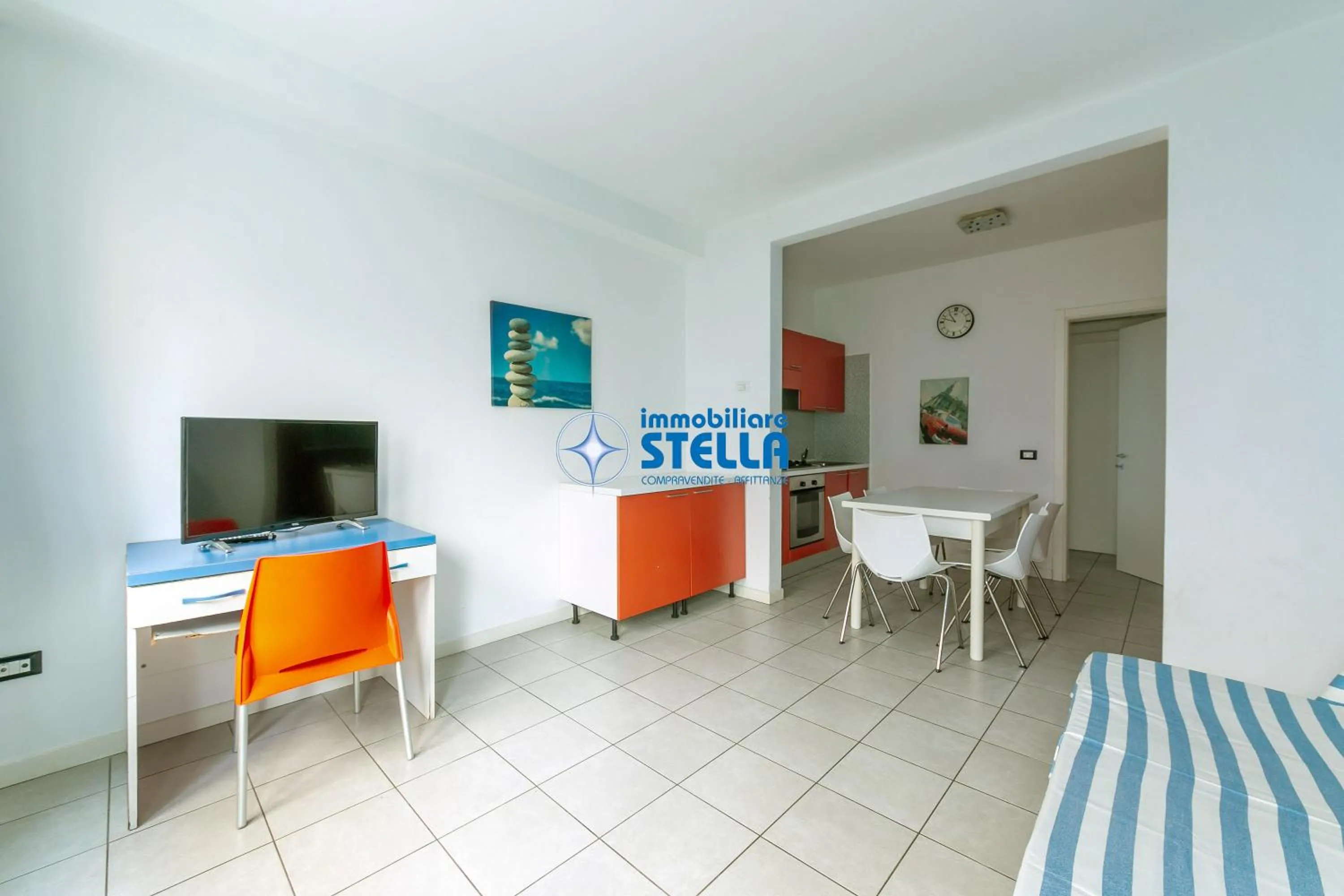 Living room in Condominio Milan