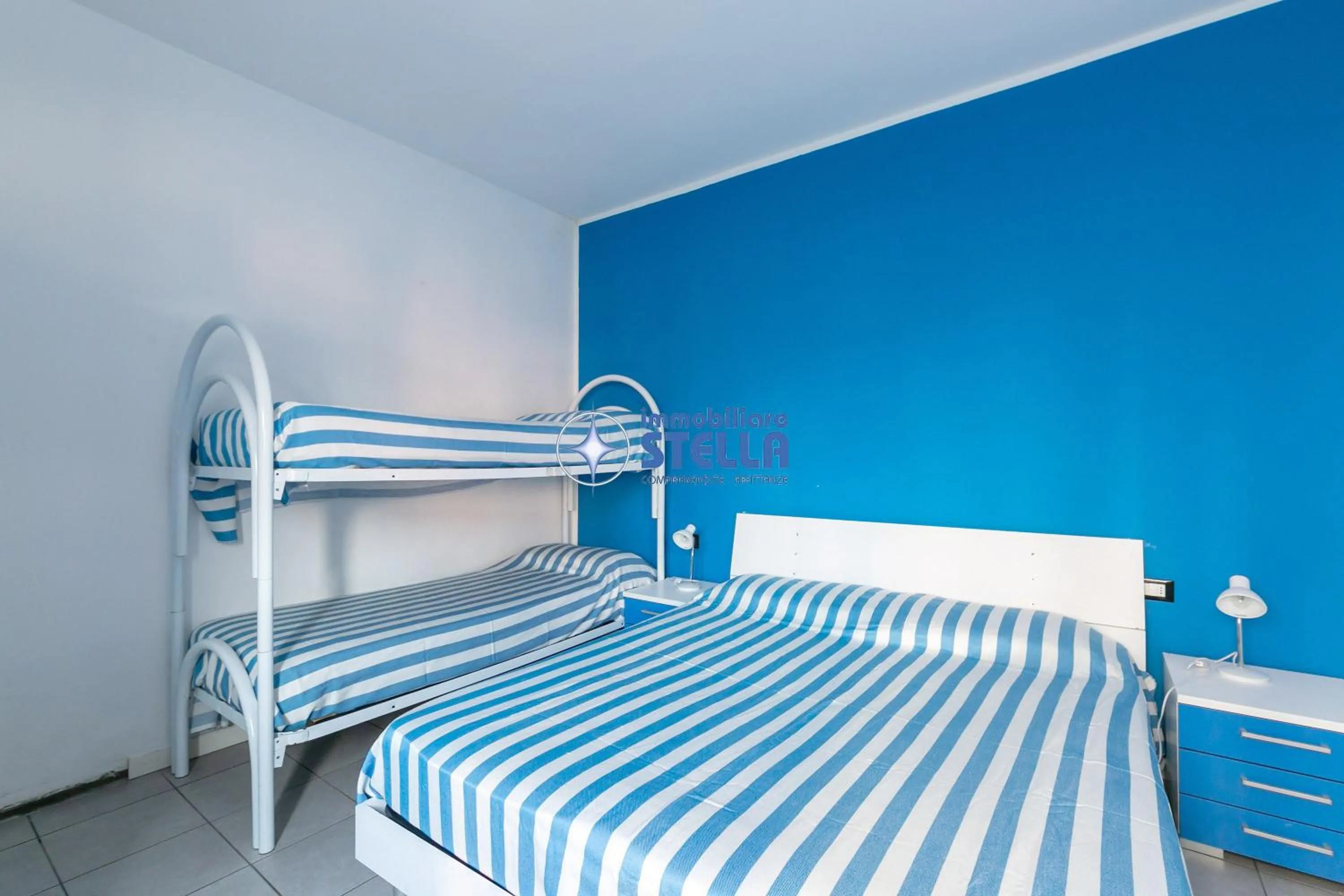 Bed in Condominio Milan
