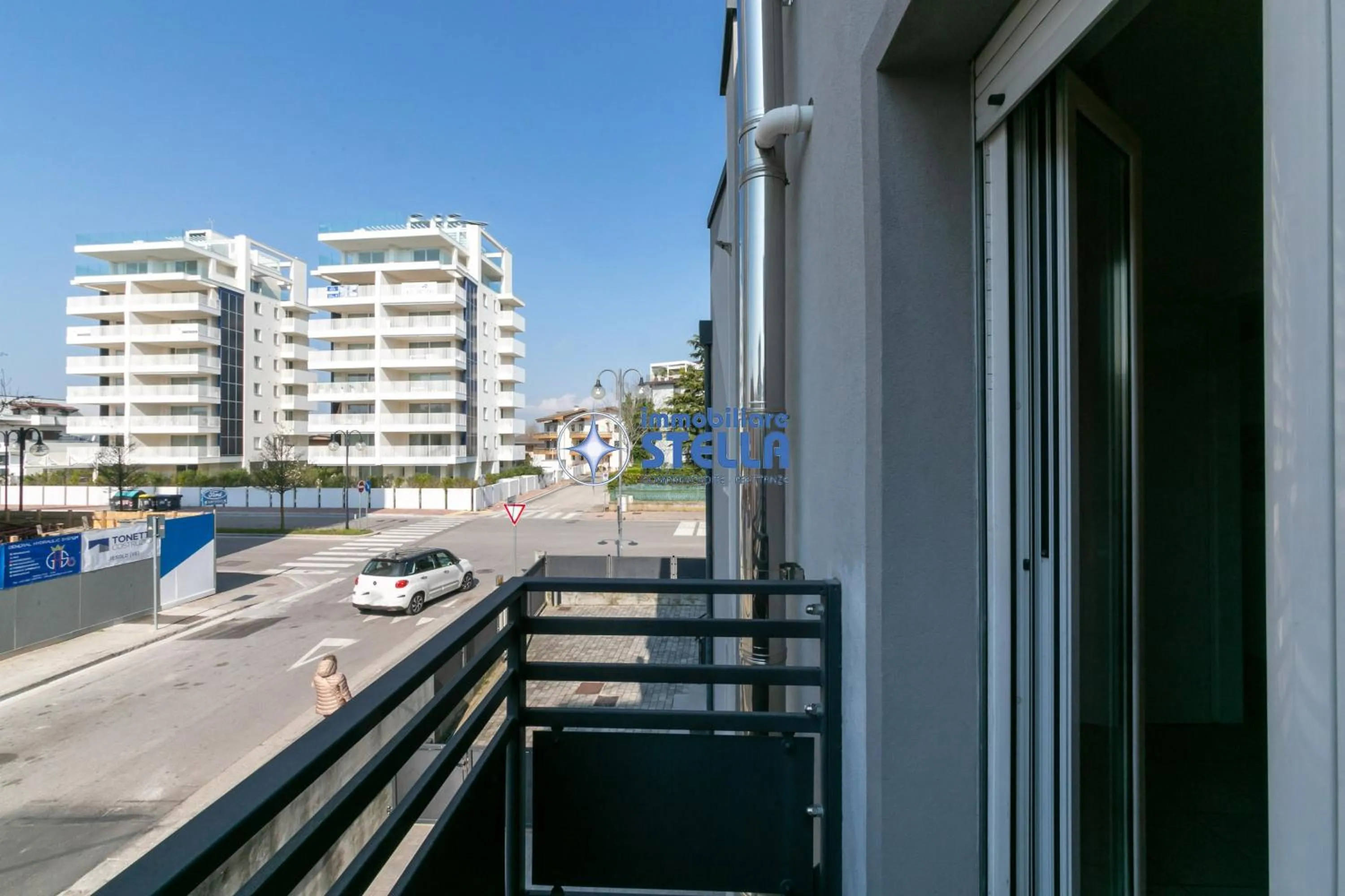 Property building in Condominio Milan