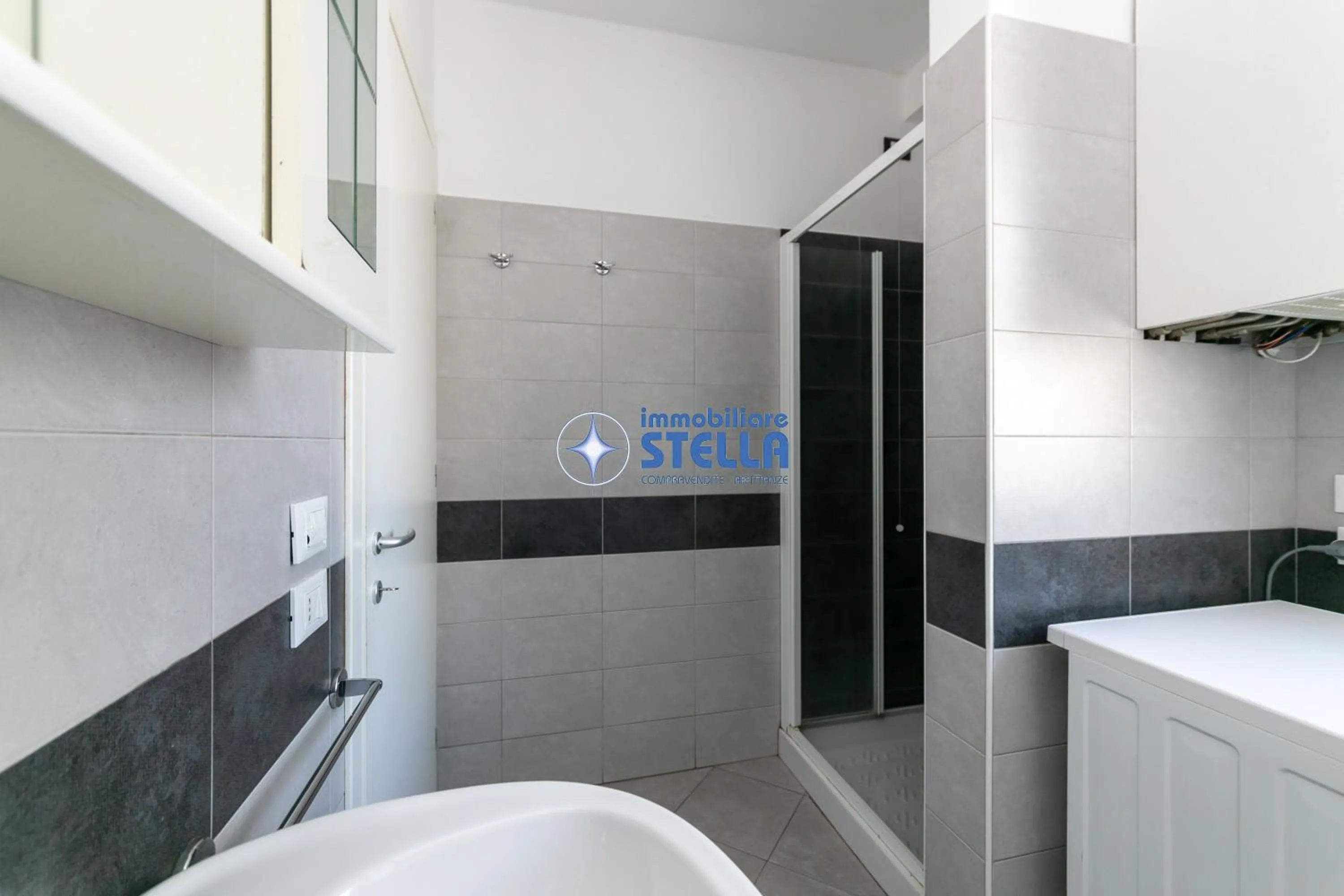 Toilet in Condominio Milan