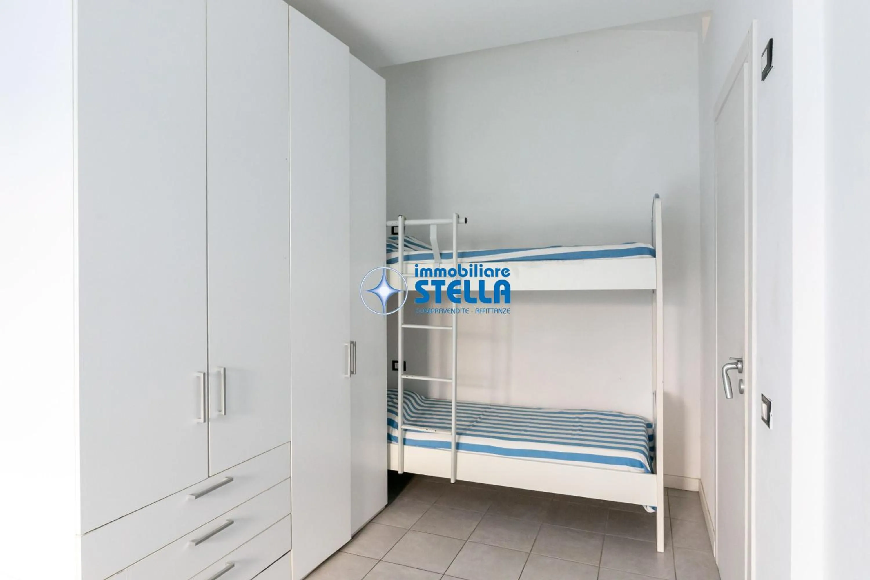 bunk bed, Bed in Condominio Milan