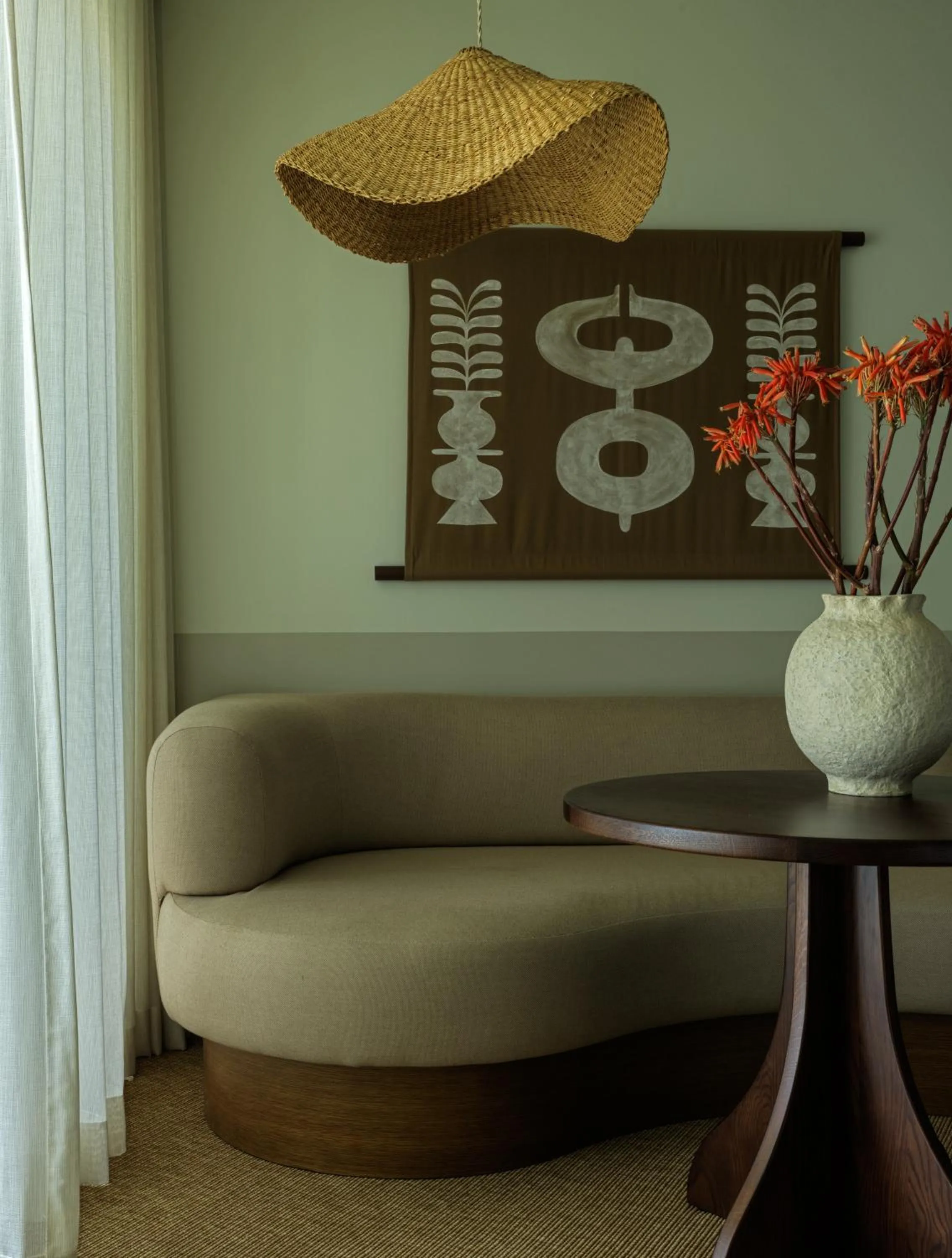 Seating area in Casa Loma Beach Hotel