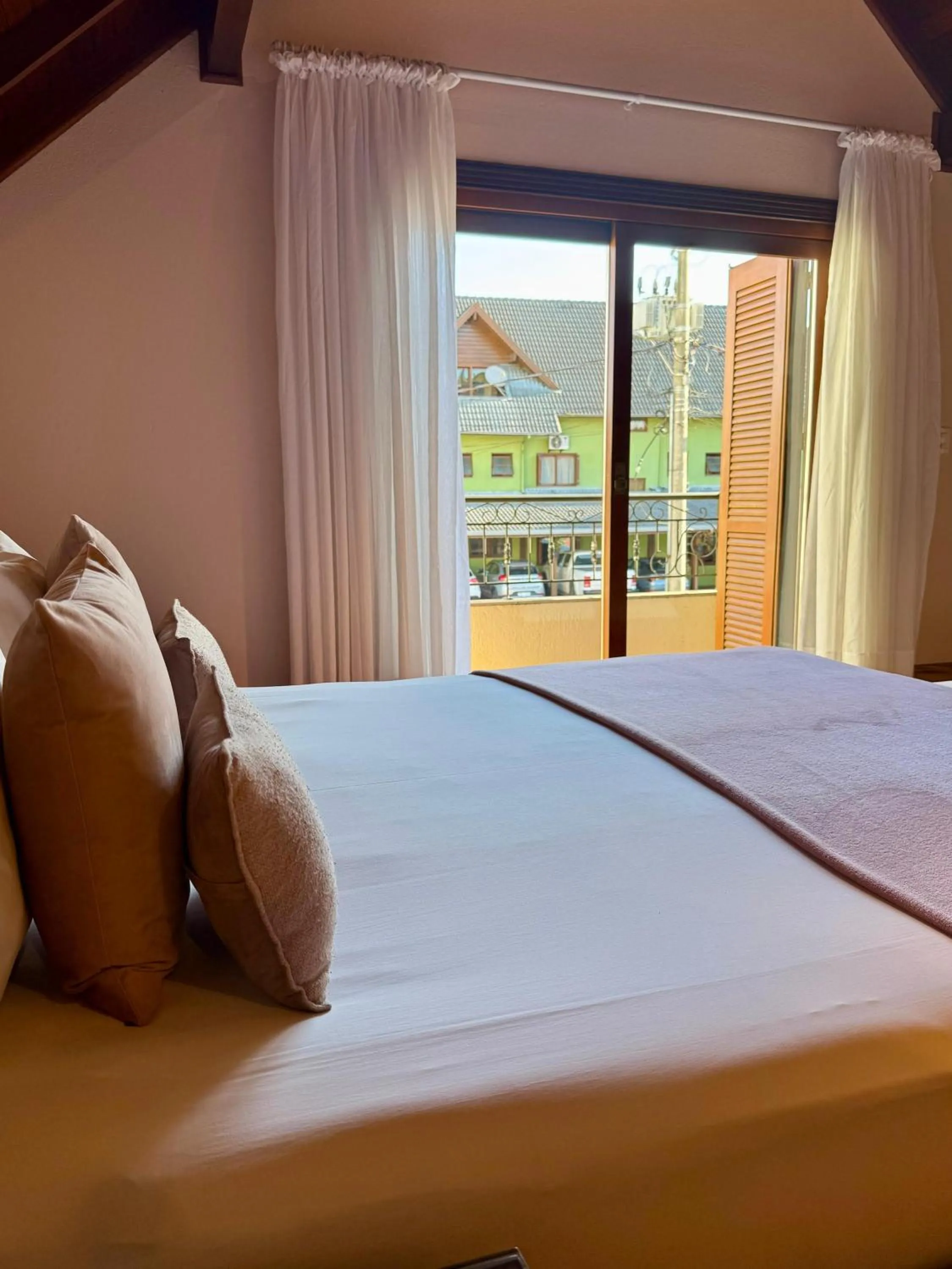 Bedroom, Bed in Pousada Ares da Serra - Centro