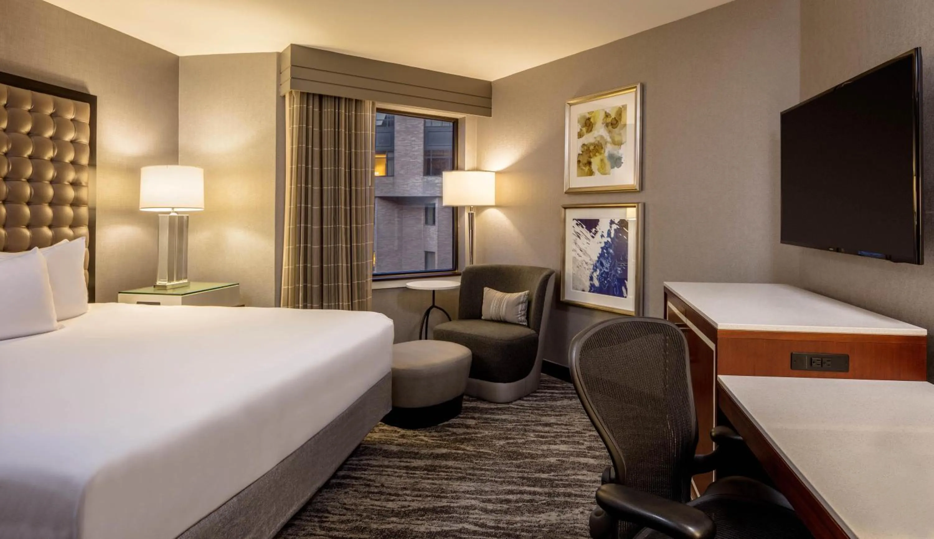 Bedroom, Bed in Hyatt Regency Saint Louis at The Arch