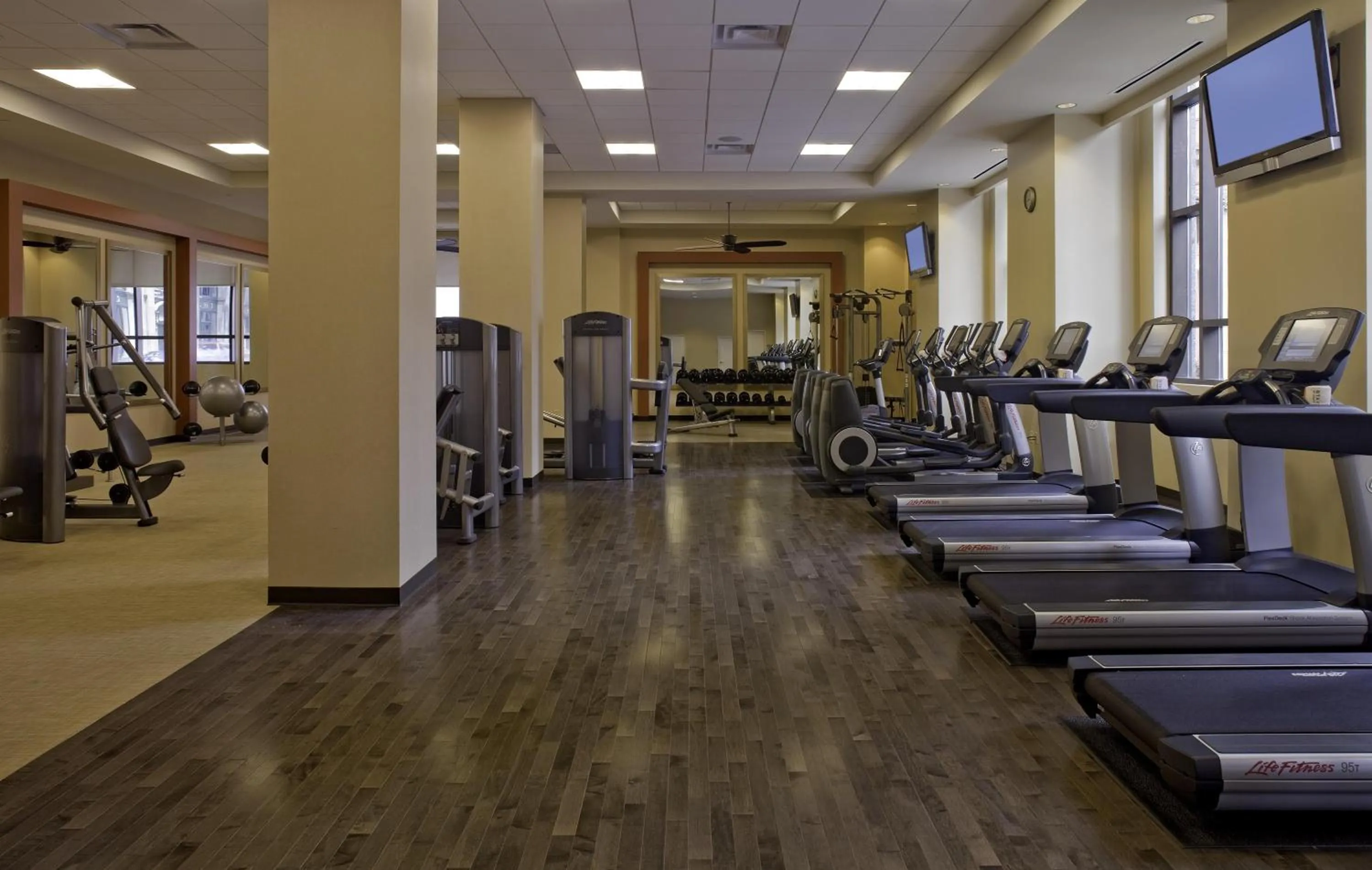 Fitness centre/facilities in Hyatt Regency Saint Louis at The Arch