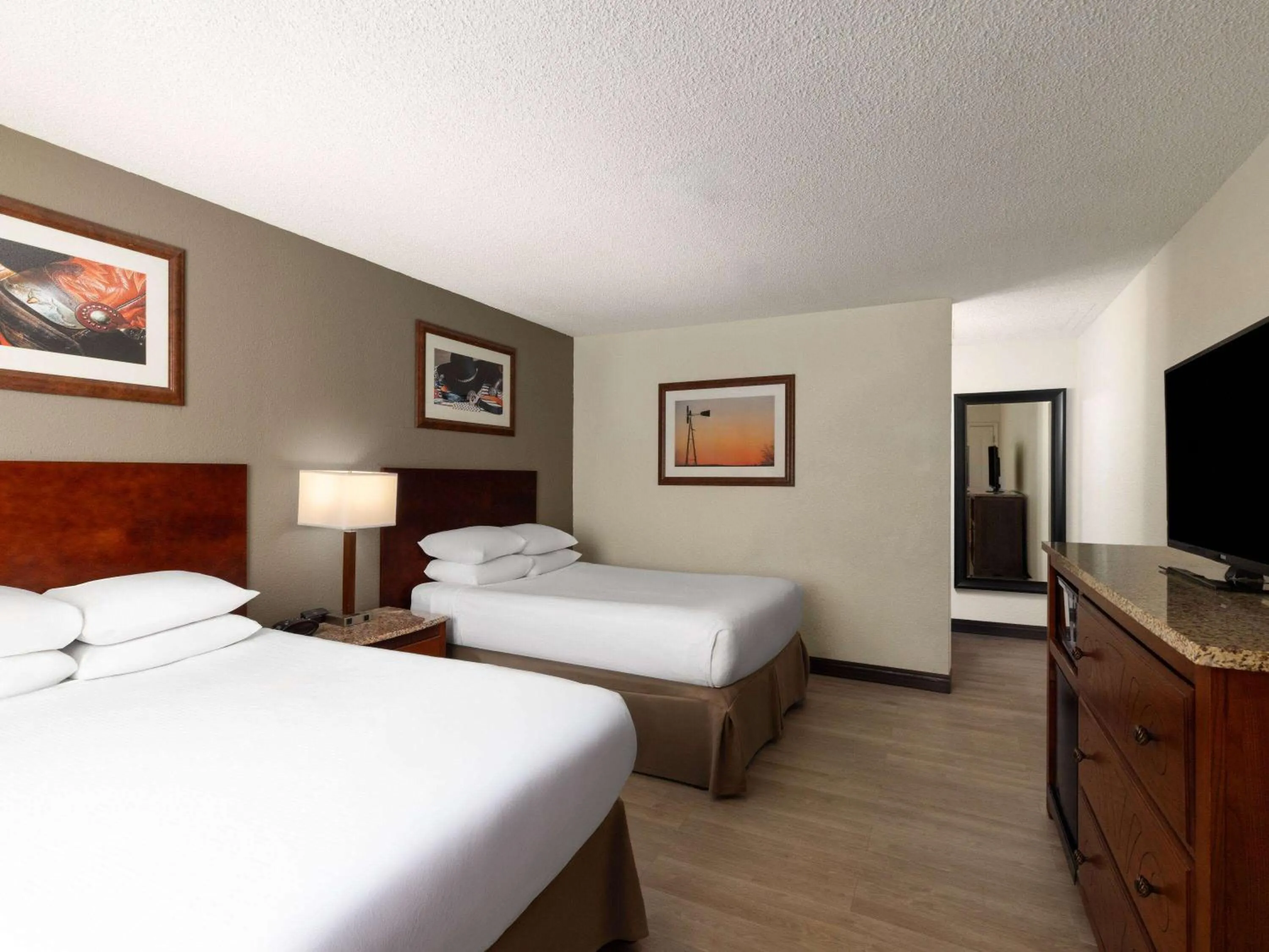 Photo of the whole room, Bed in Ramada by Wyndham Elko Hotel at Stockmen's Casino