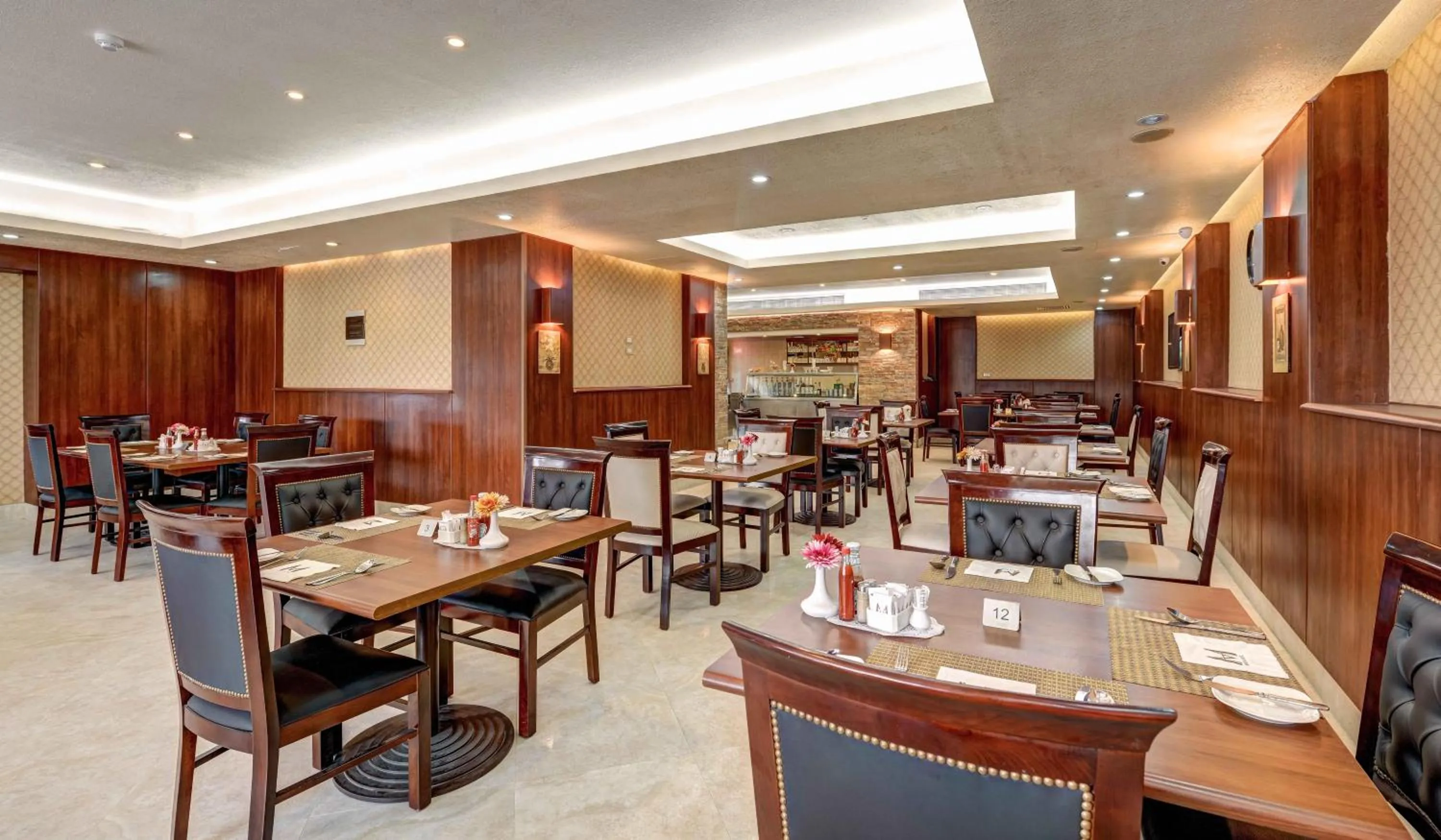 Restaurant/places to eat in Mirita Hotel ,10th Of Ramadan
