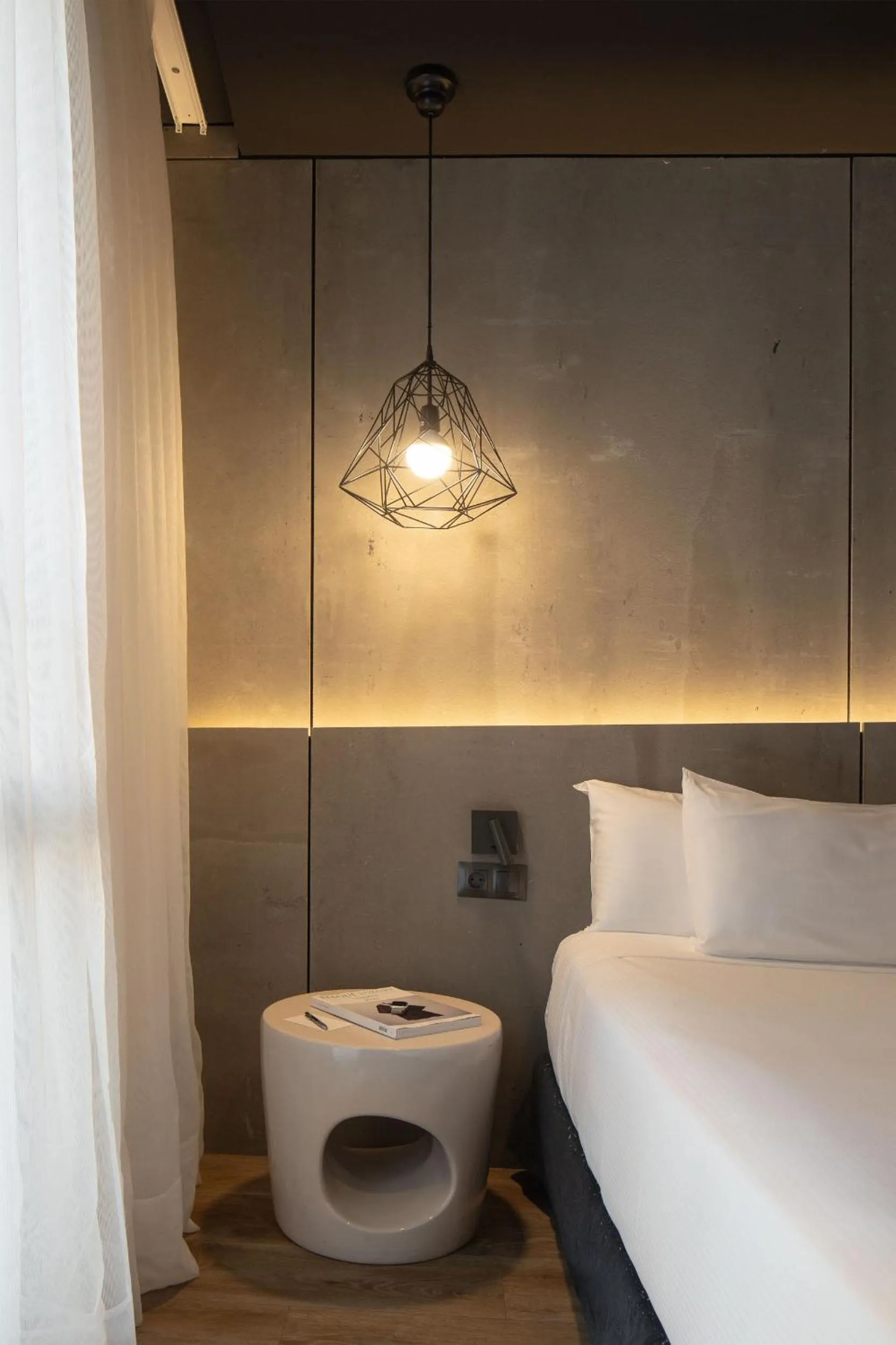 Bedroom, Bed in Hotel Tayko Bilbao