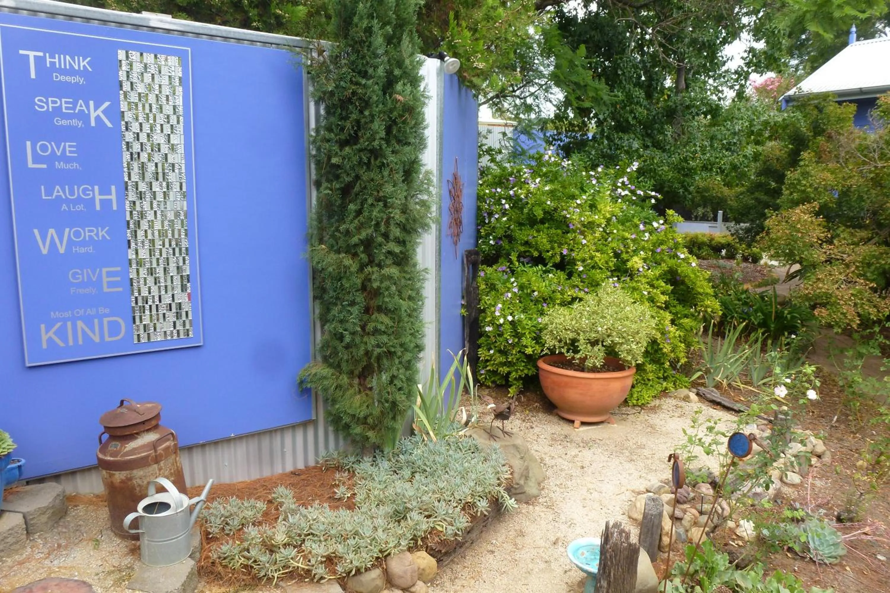 Garden in The Retreat at Froog Moore Park