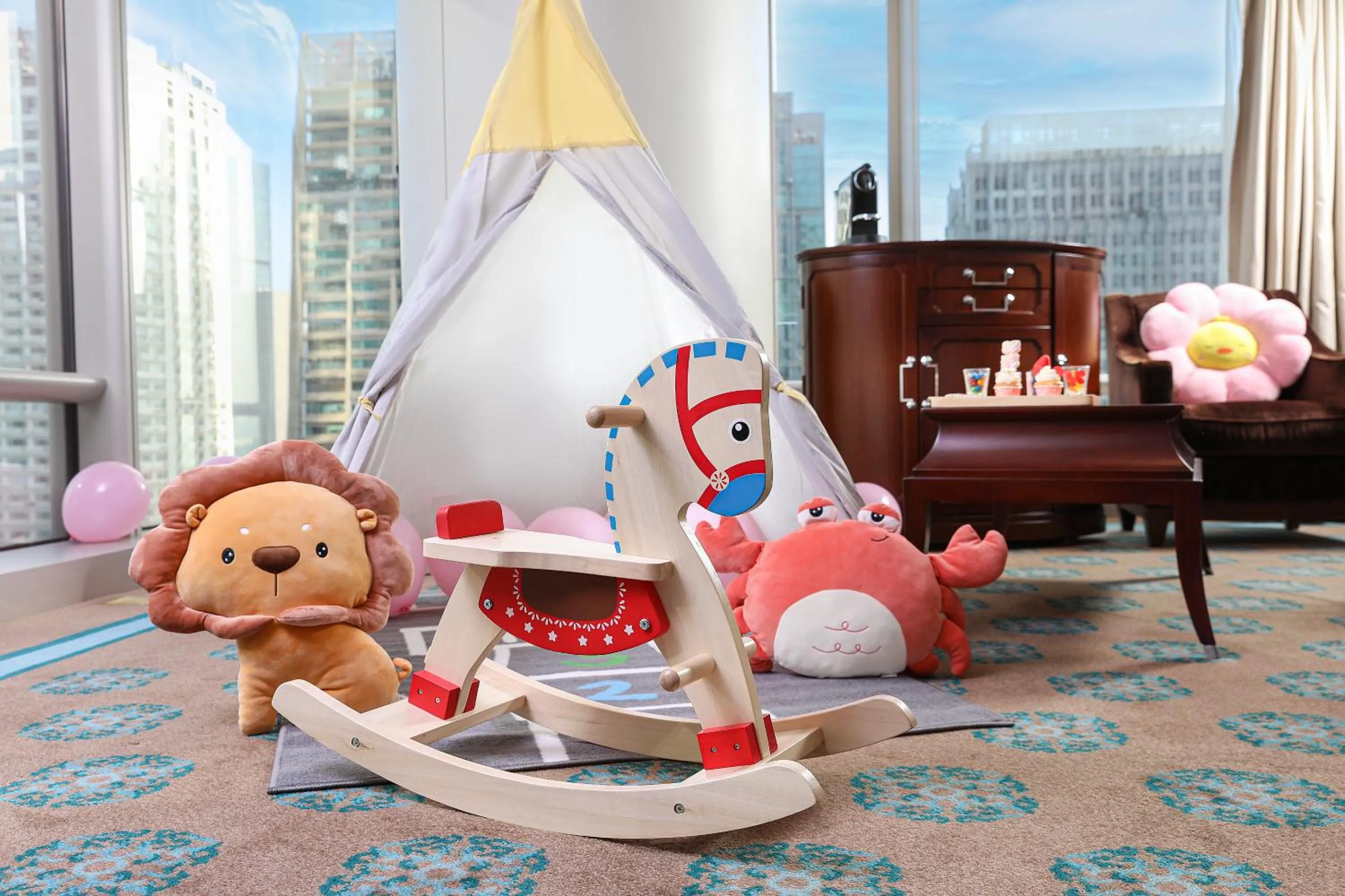 children in The Langham, Shenzhen