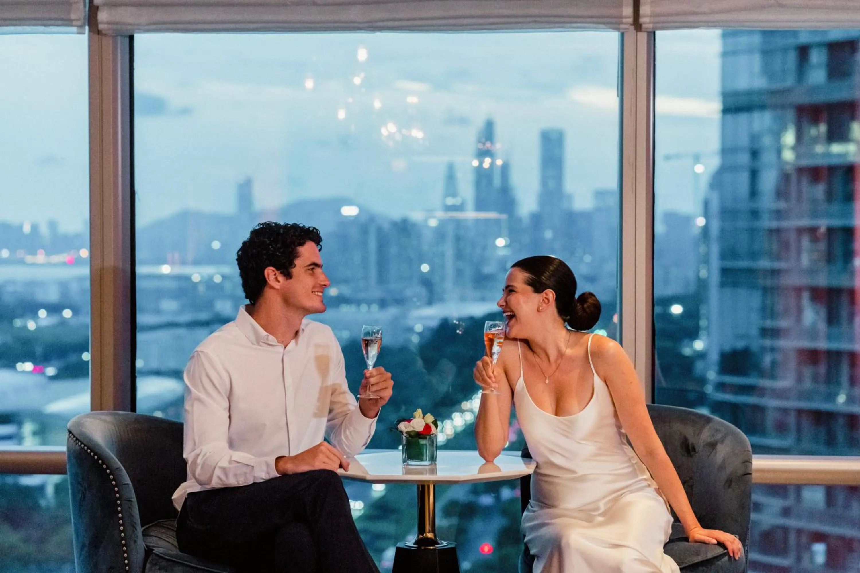 Lounge or bar in The Langham, Shenzhen