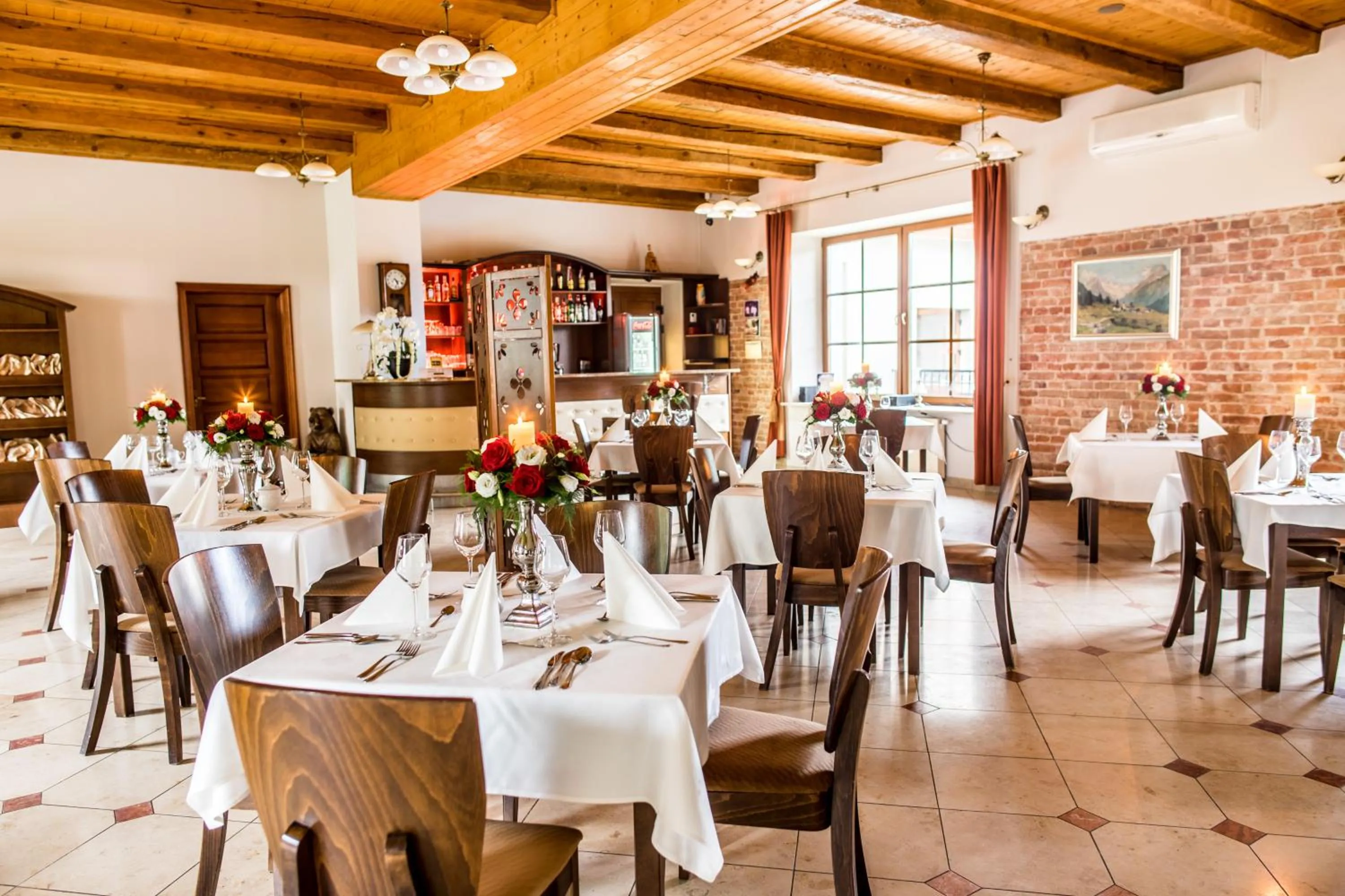 Restaurant/places to eat in Dworek Korytków