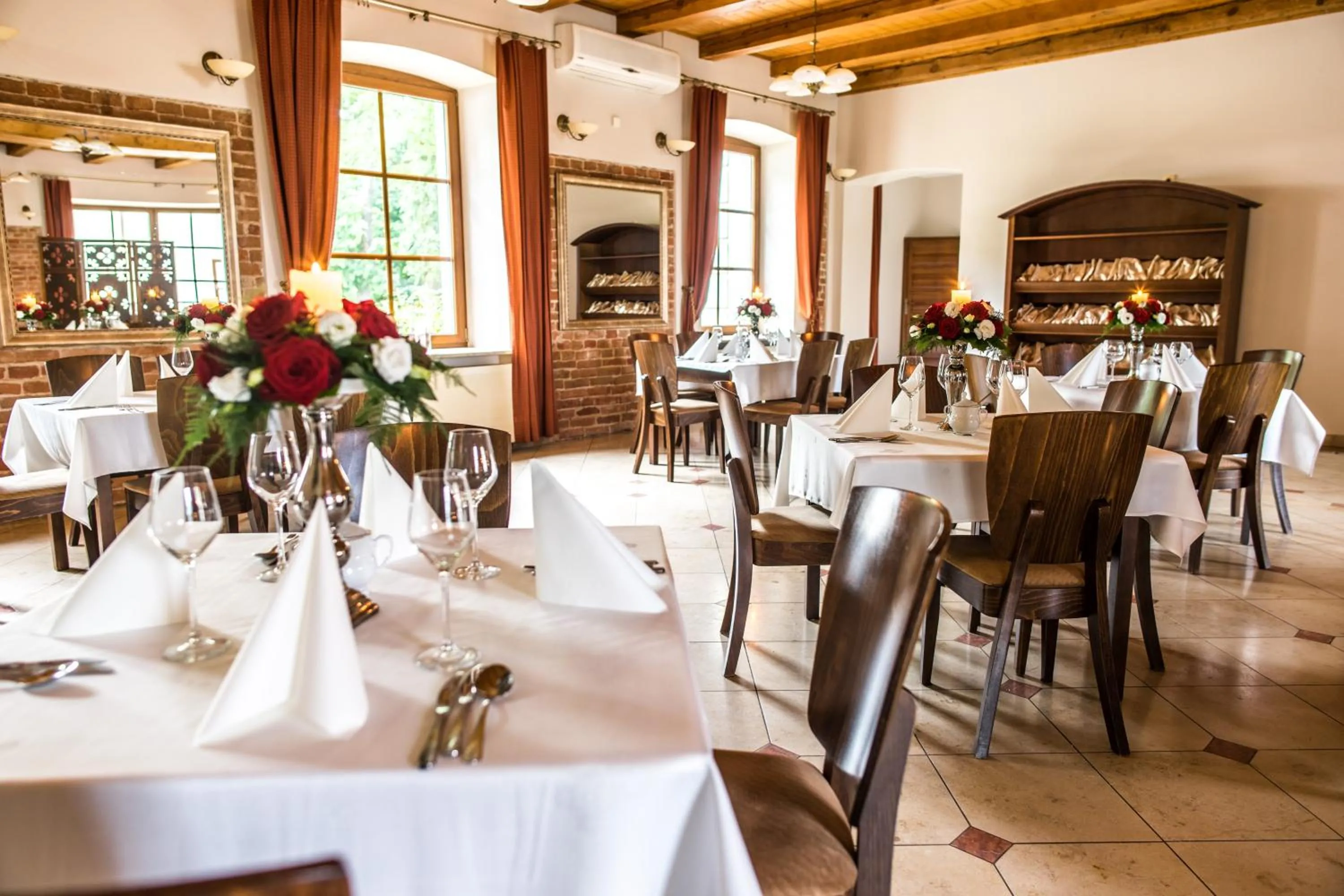 Restaurant/places to eat in Dworek Korytków