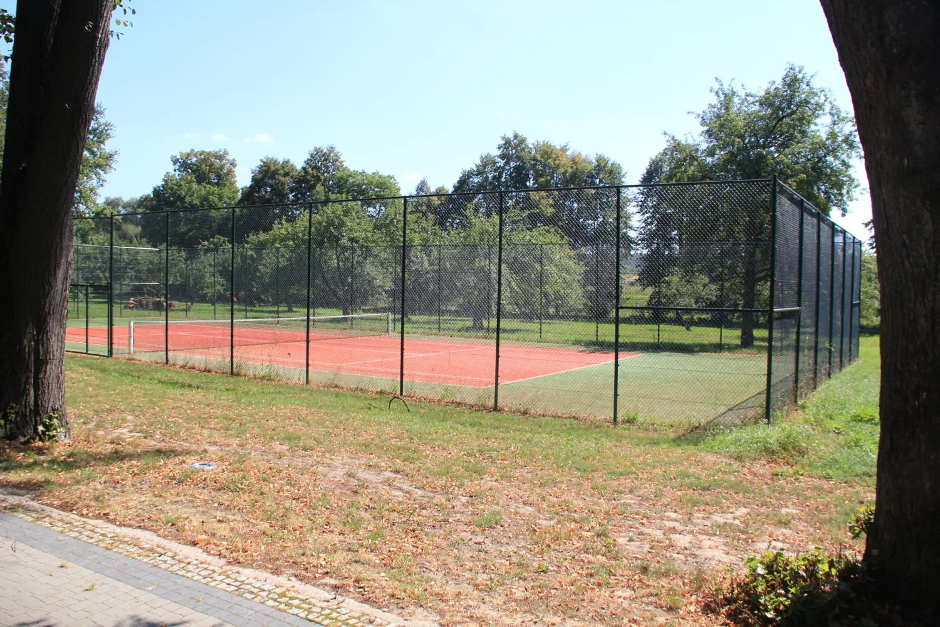 Tennis court in Dworek Korytków