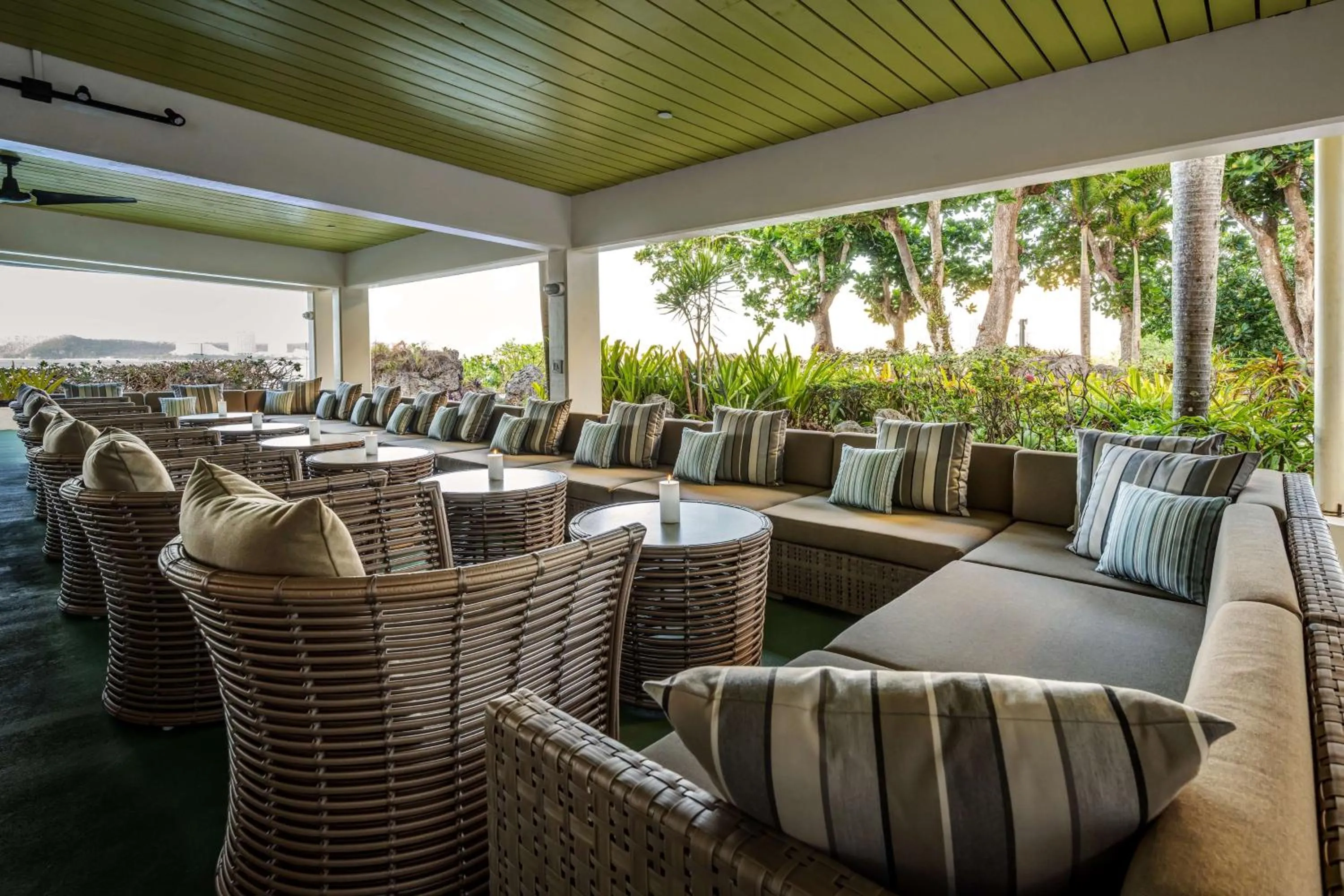 Restaurant/places to eat in Hilton Guam Resort & Spa