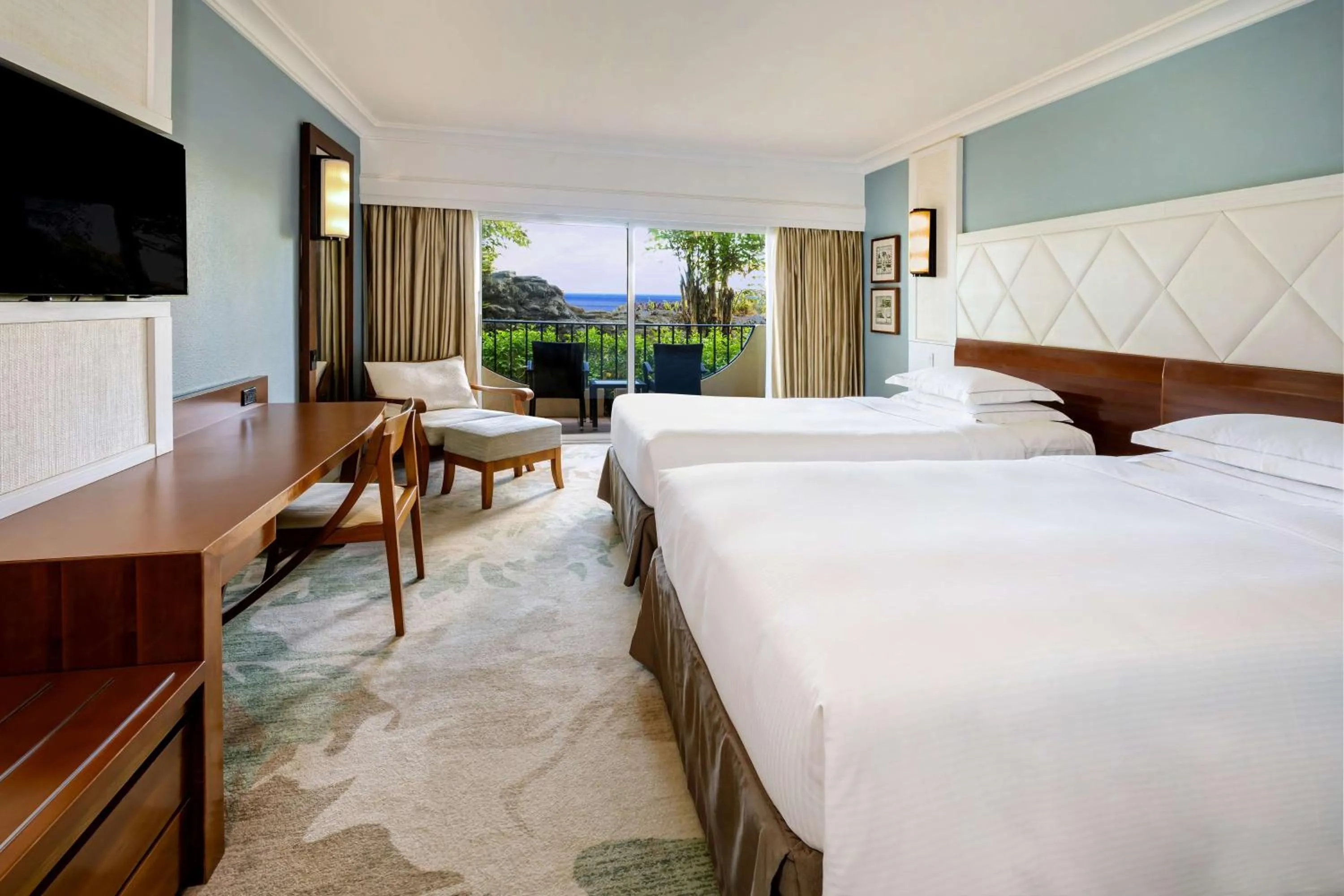 Bed in Hilton Guam Resort & Spa