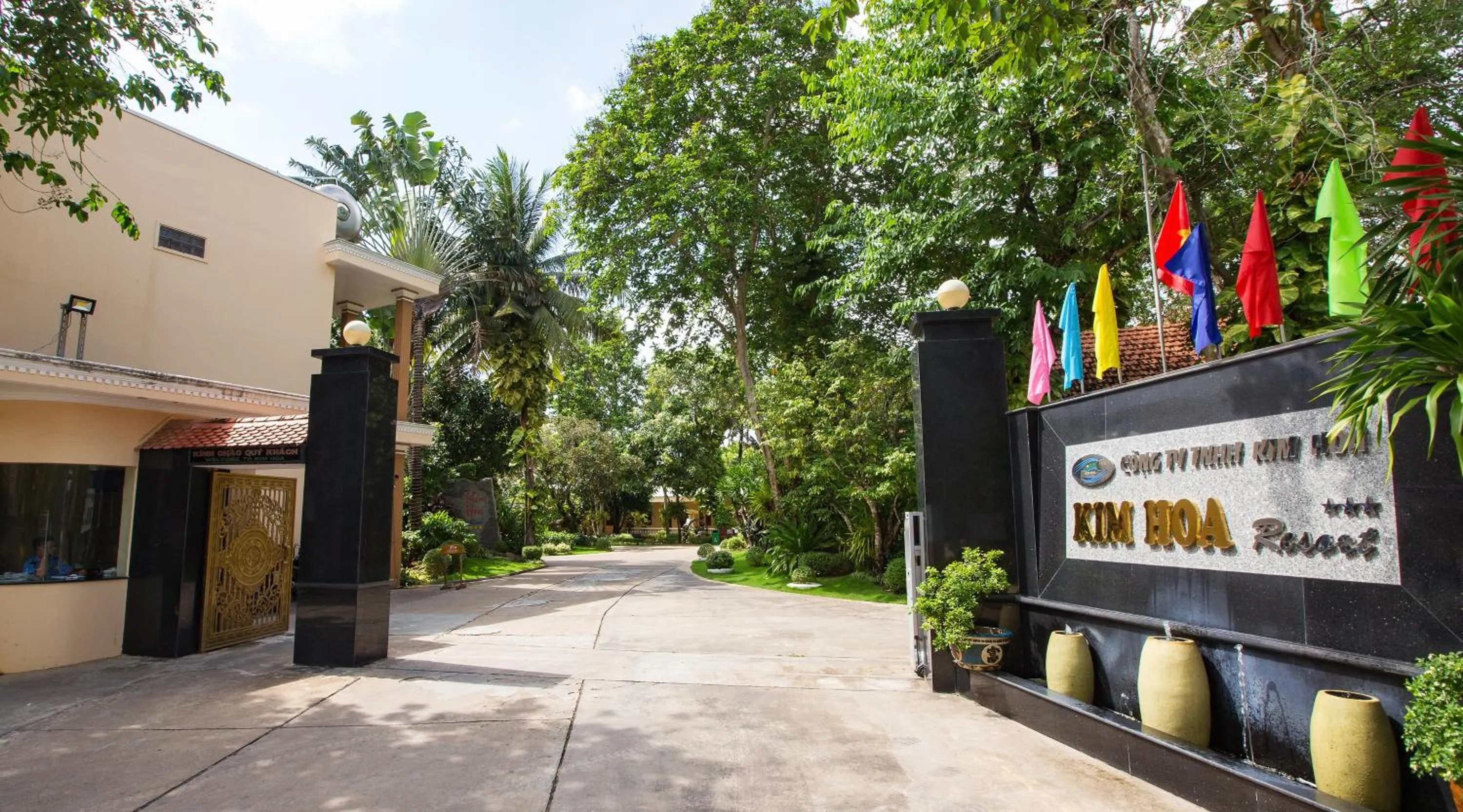 Facade/entrance in Kim Hoa Resort