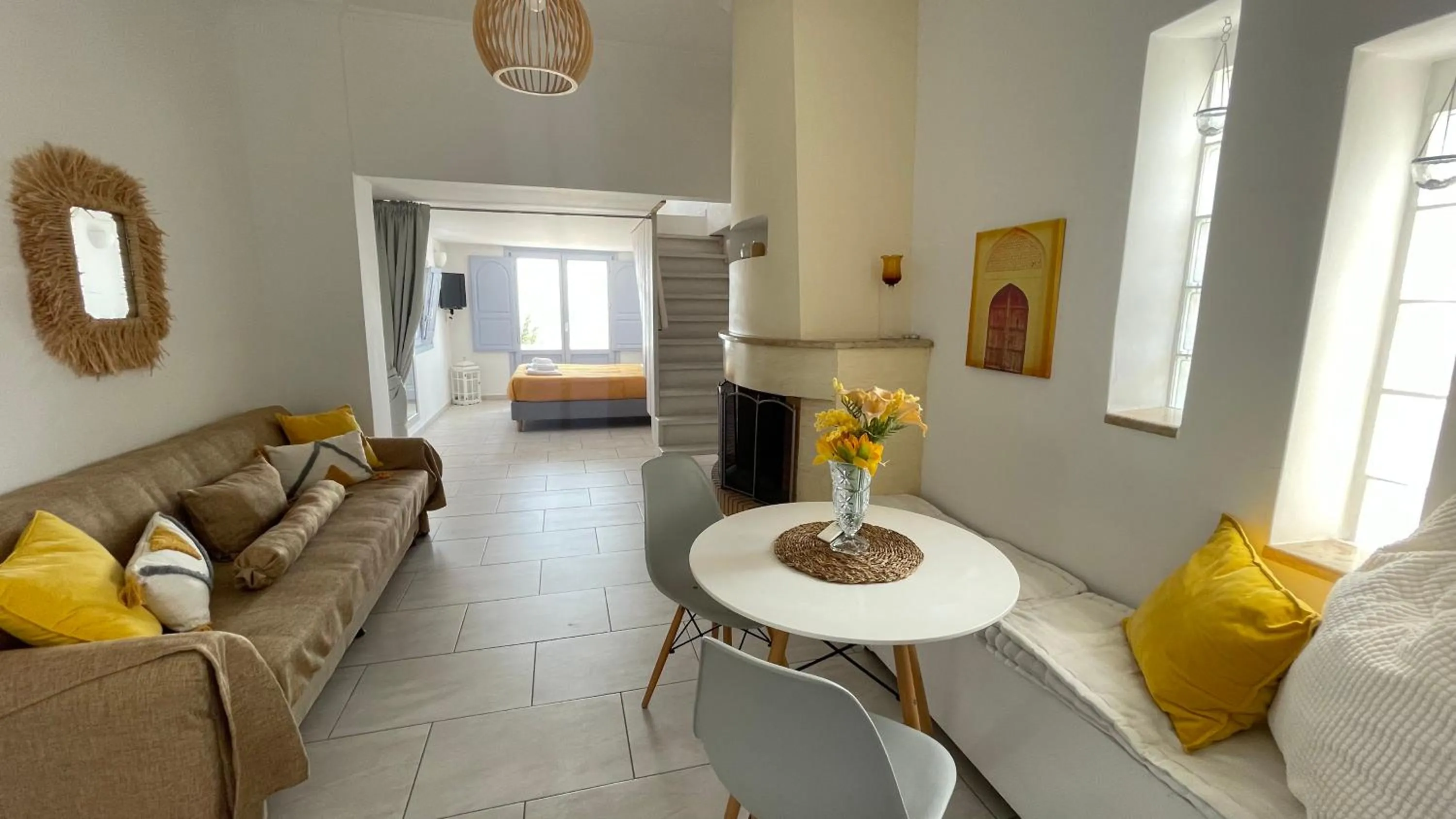 Photo of the whole room in Elkaza Villas