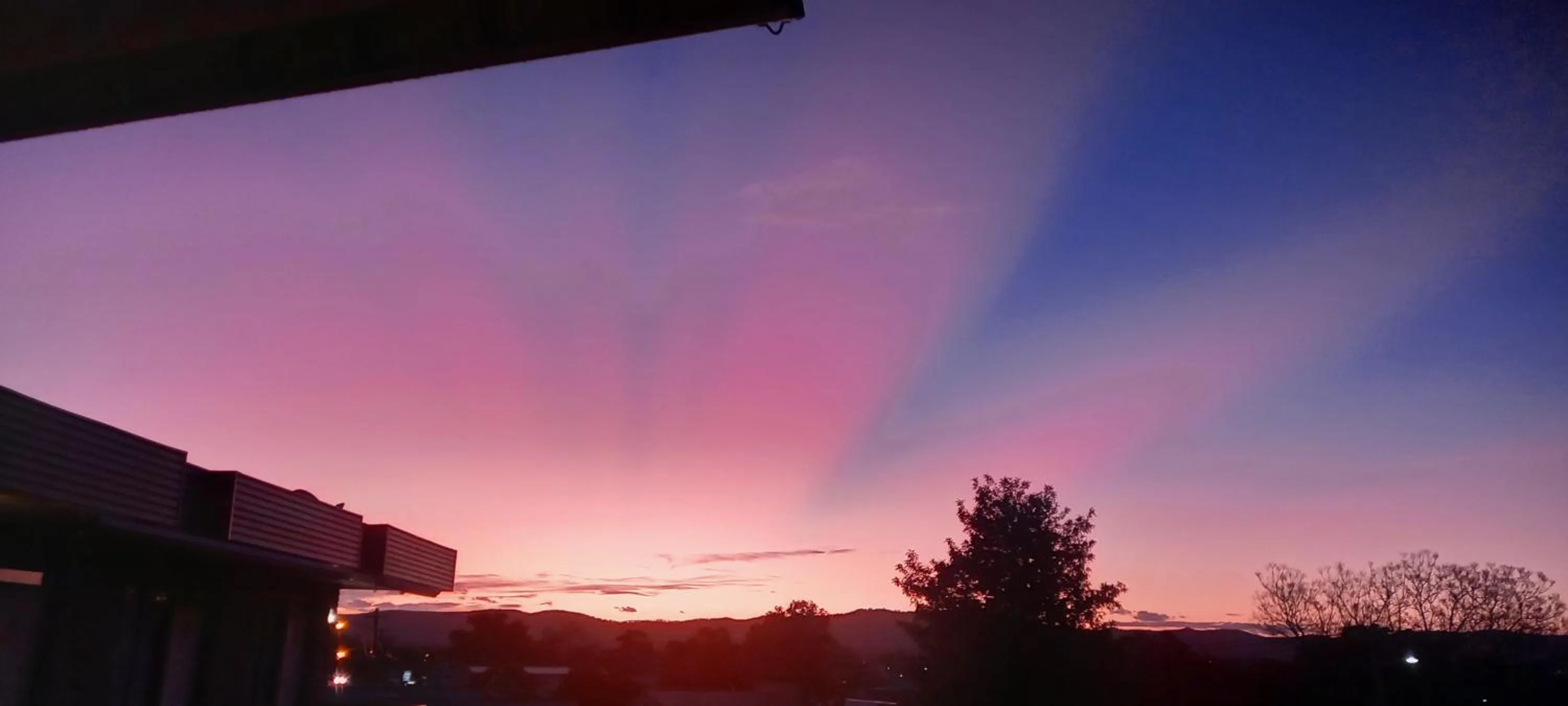 Sunset in Cessnock Vintage Motor Inn