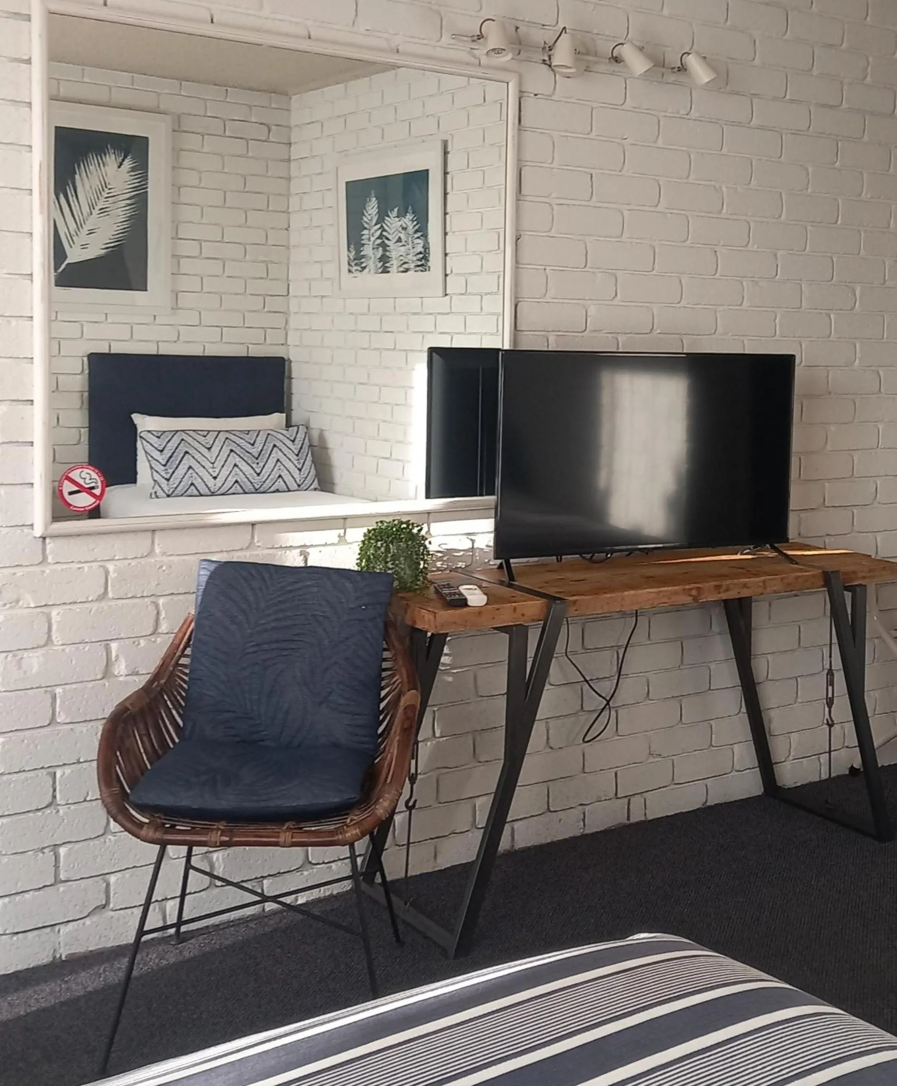 TV and multimedia in Cessnock Vintage Motor Inn