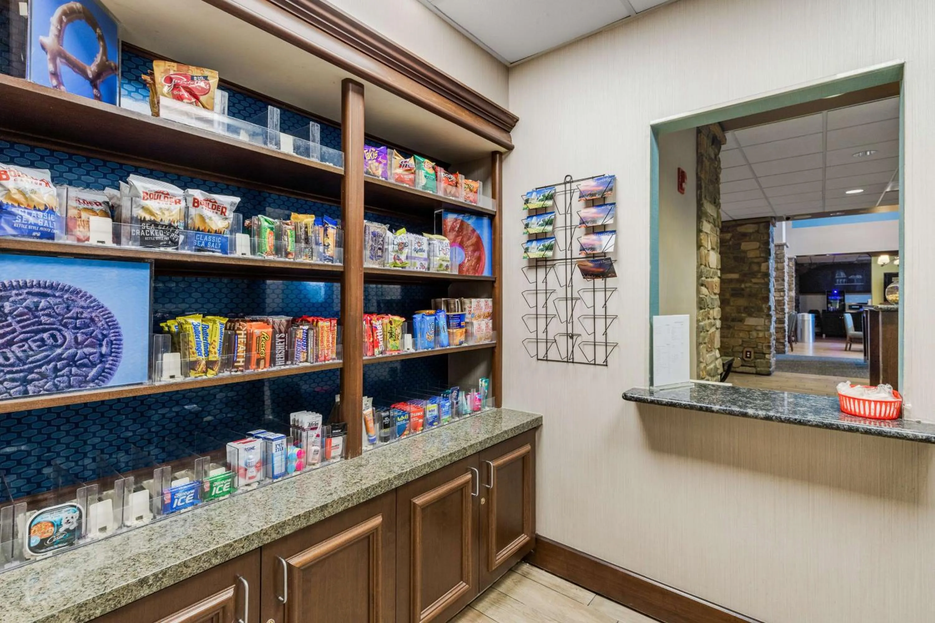 Restaurant/places to eat in Hampton Inn & Suites Colorado Springs-Air Force Academy/I-25 North