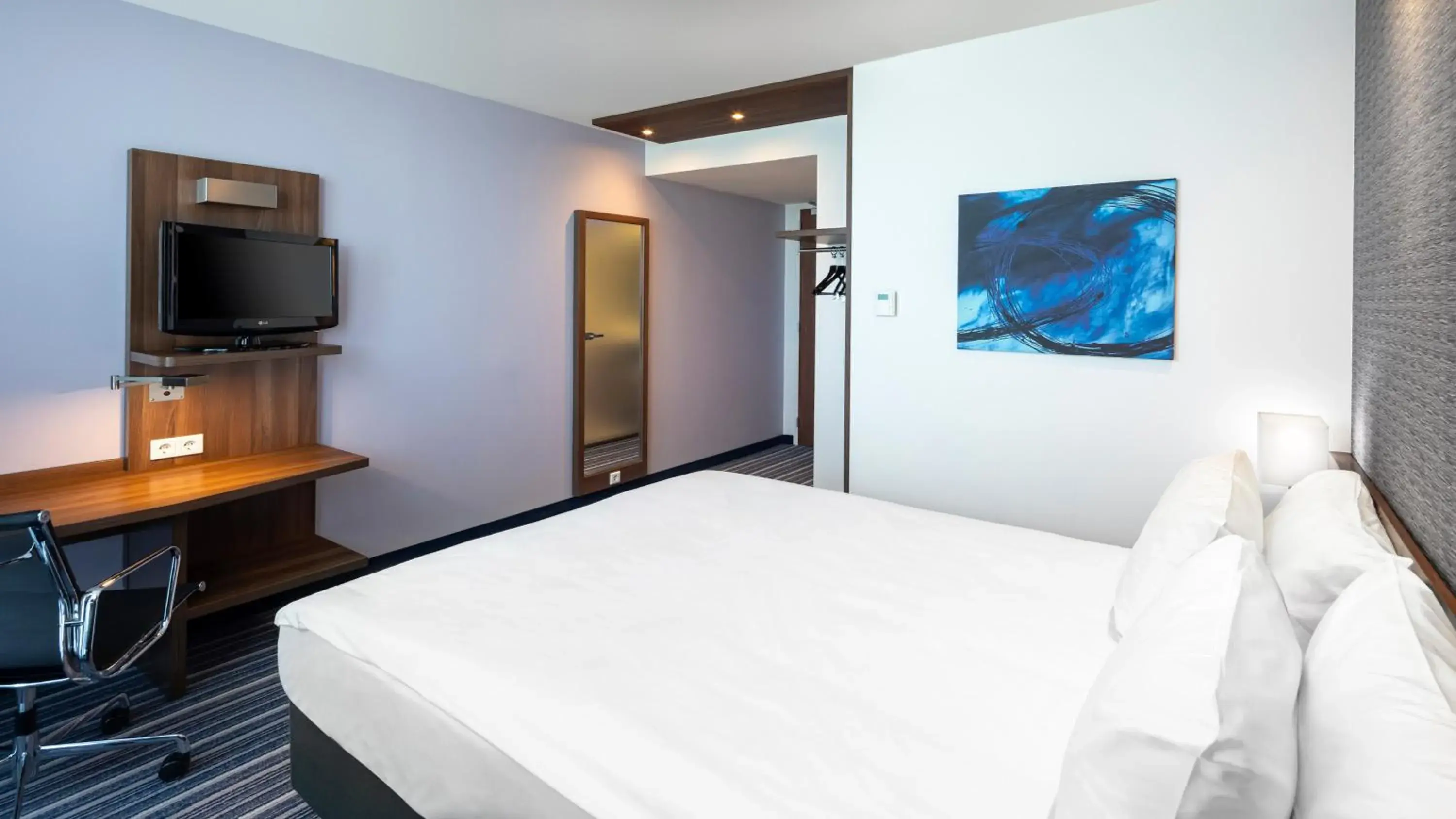 Standard Room with Free Breakfast in Holiday Inn Express Utrecht - Papendorp by IHG Standard Room with Free Breakfast in Holiday Inn Express Utrecht - Papendorp by IHG