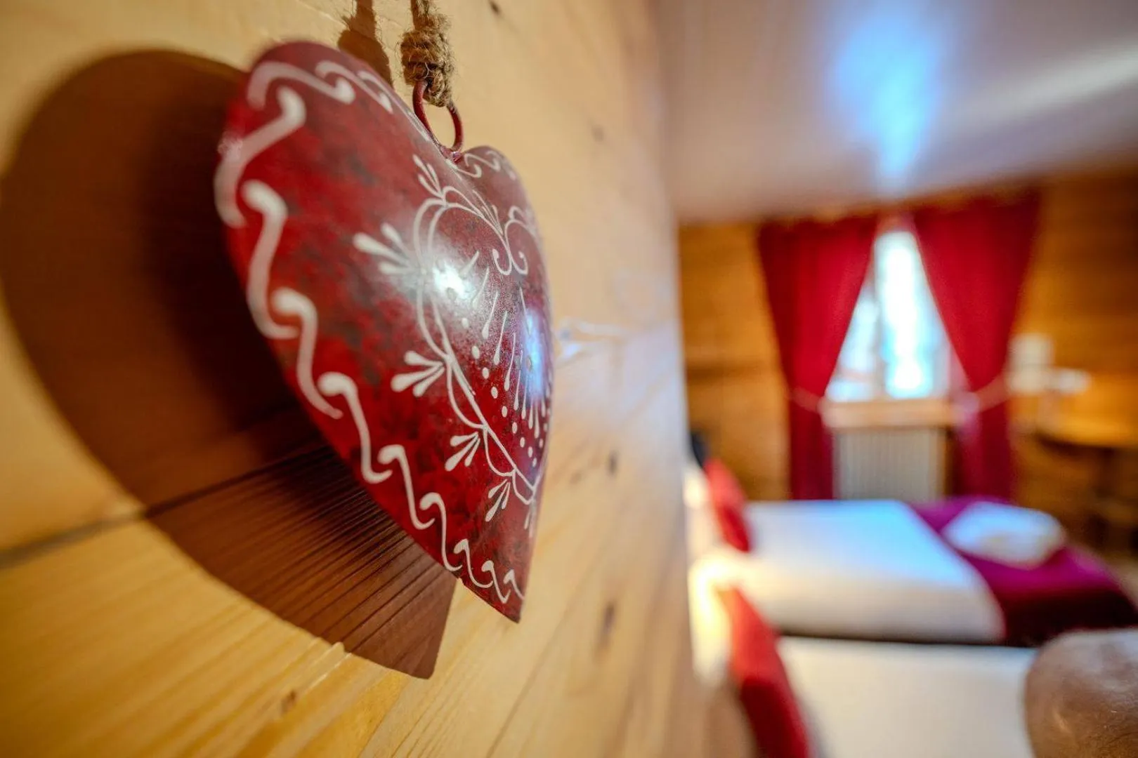 Decorative detail, Bed in Hôtel du Centre