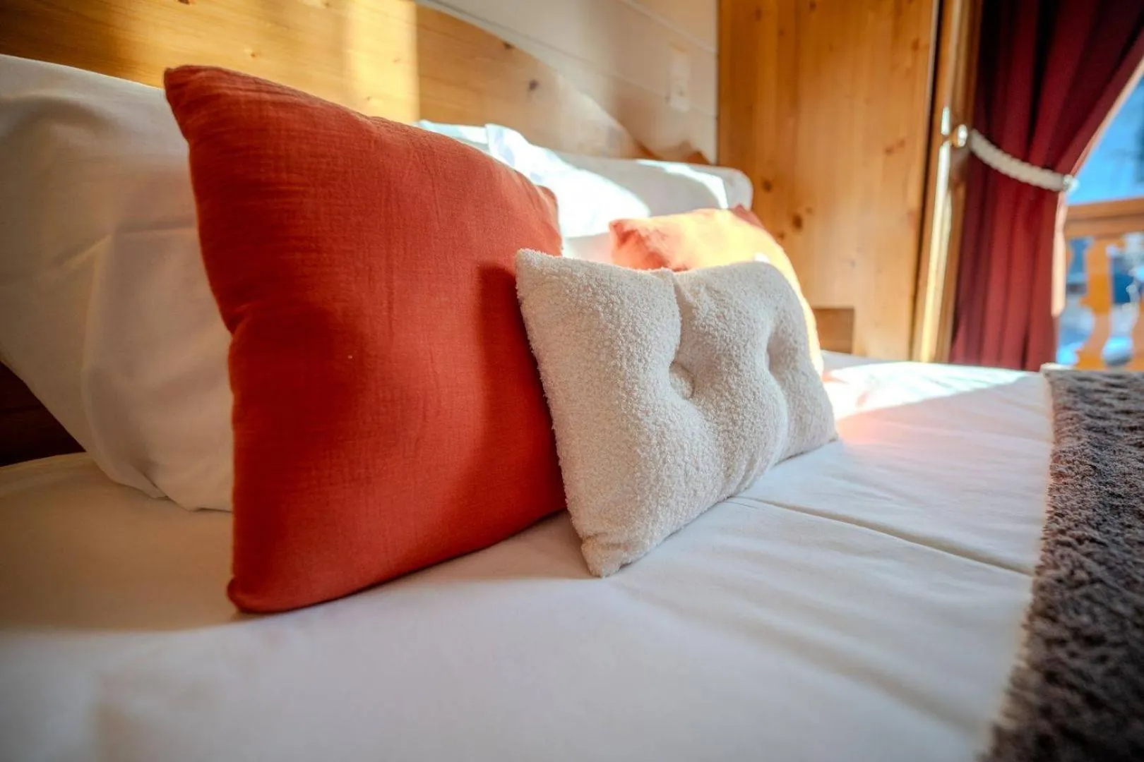 Bed in Hôtel du Centre