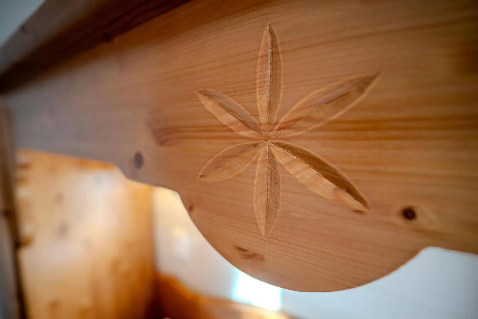 Decorative detail in Hôtel du Centre