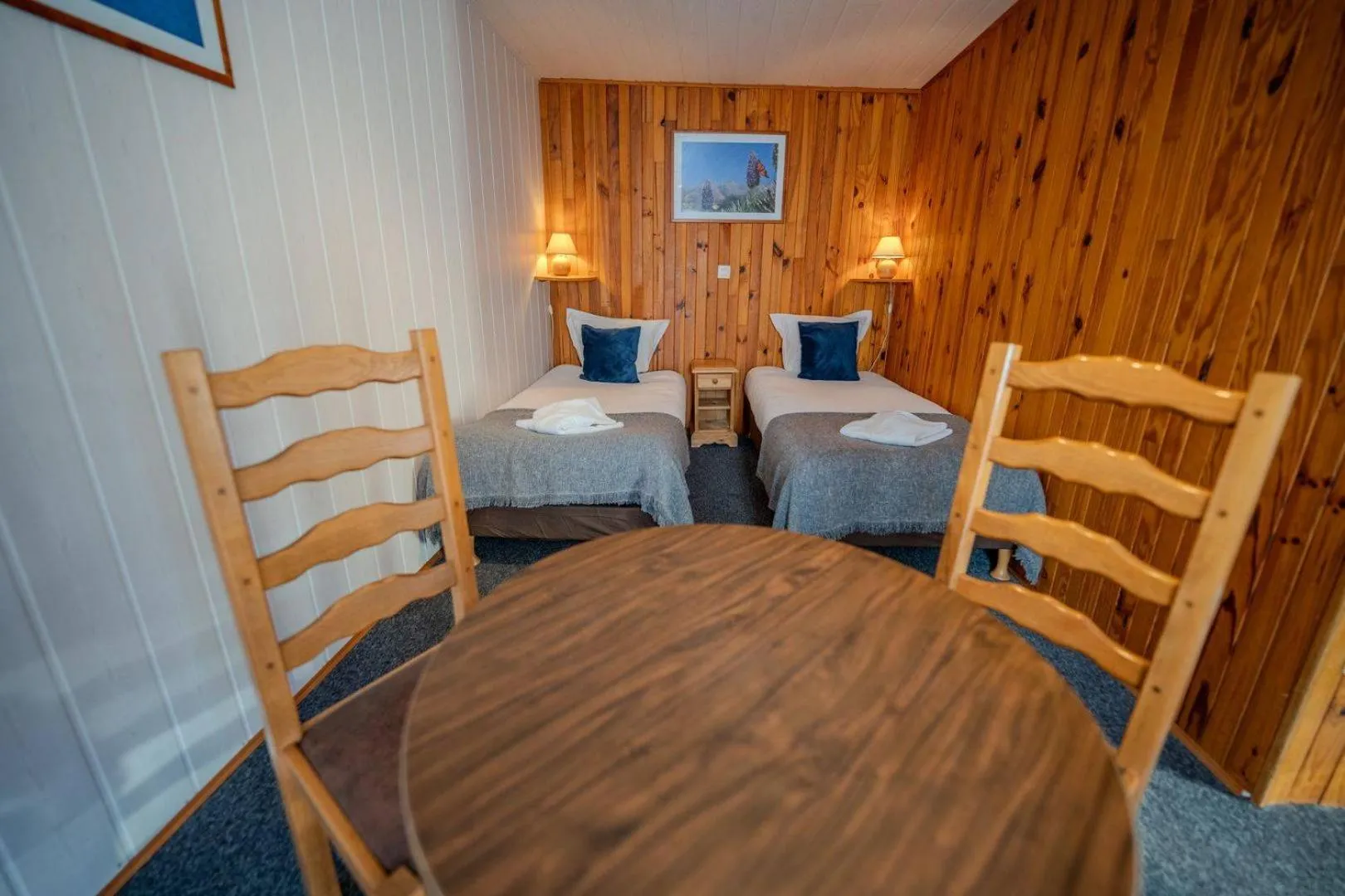 Bed in Hôtel du Centre