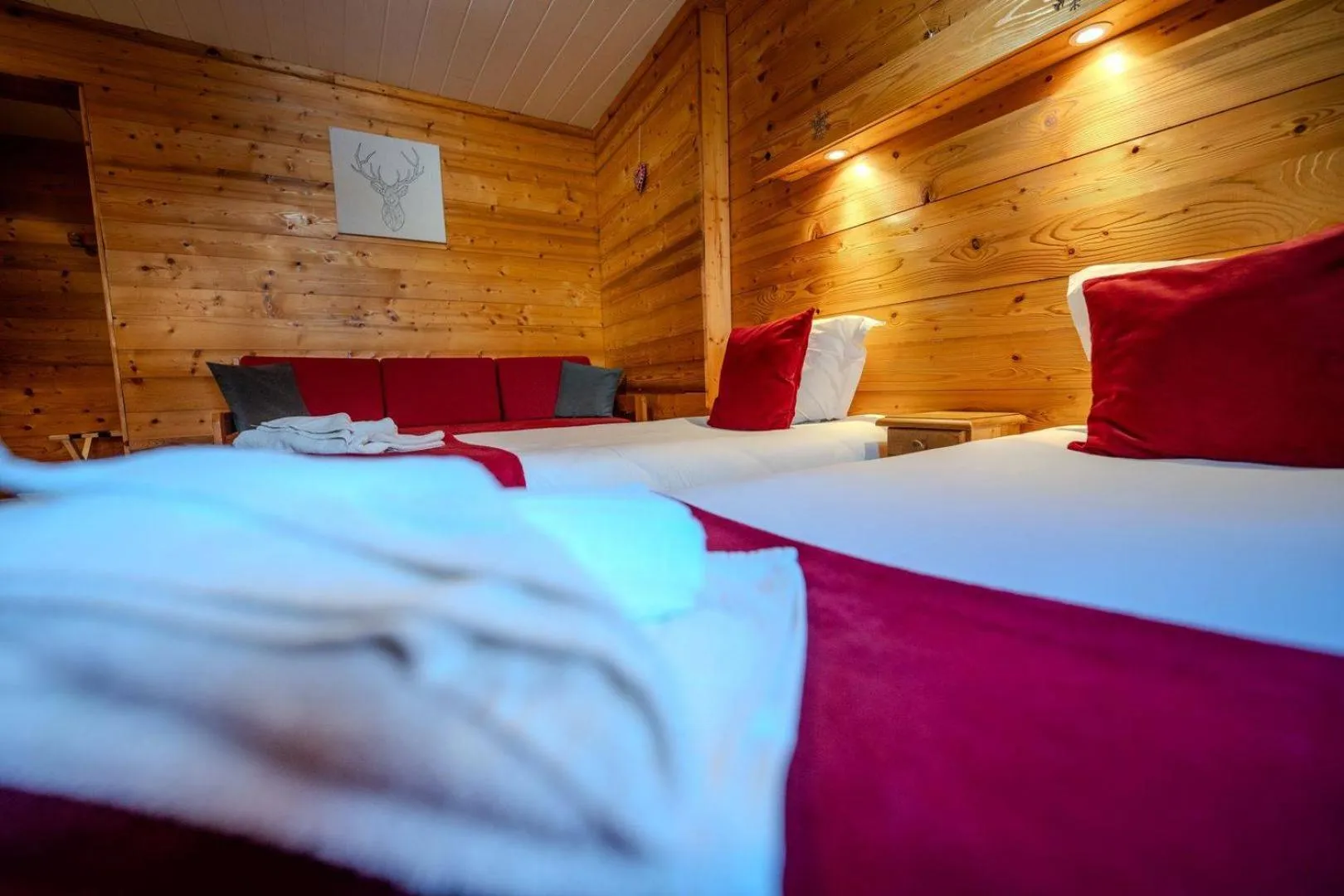 Bed in Hôtel du Centre