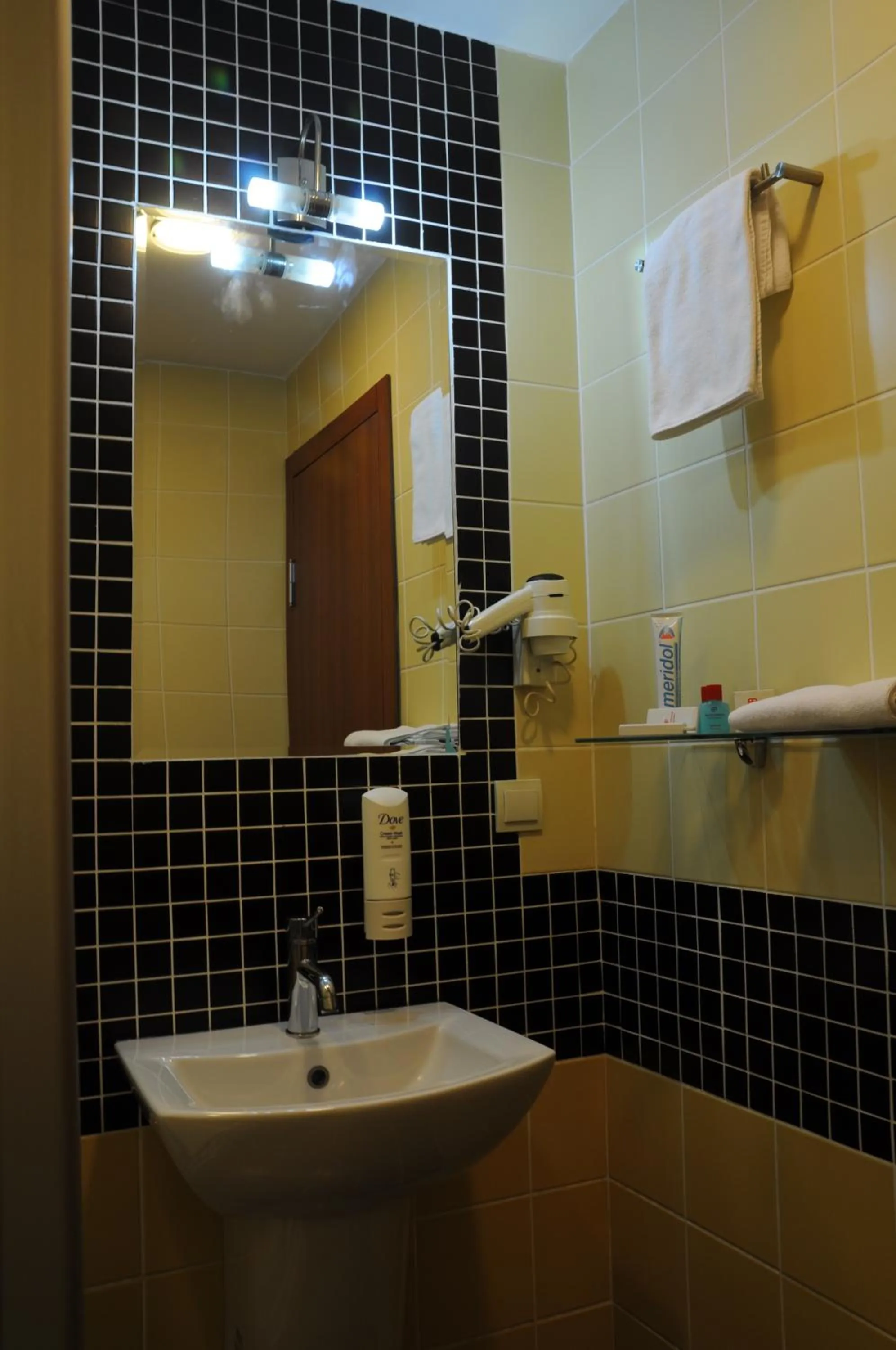 Bathroom in Butik Pendik Hotel