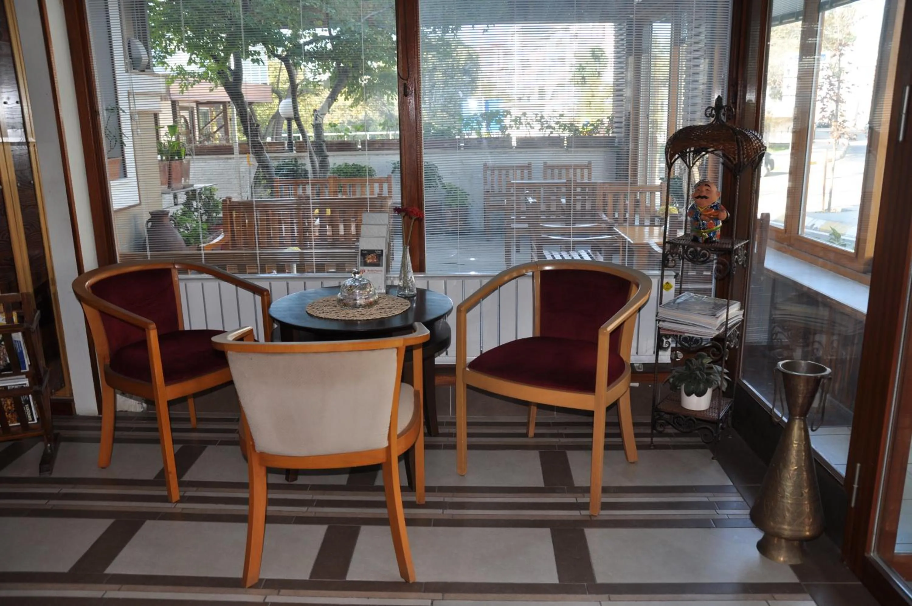 Restaurant/places to eat in Butik Pendik Hotel