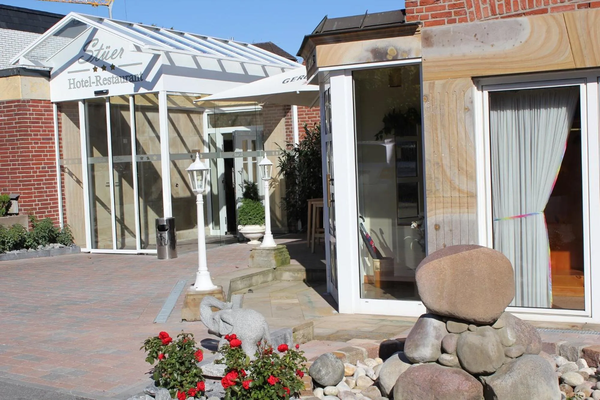 Facade/entrance in Landhotel Stüer