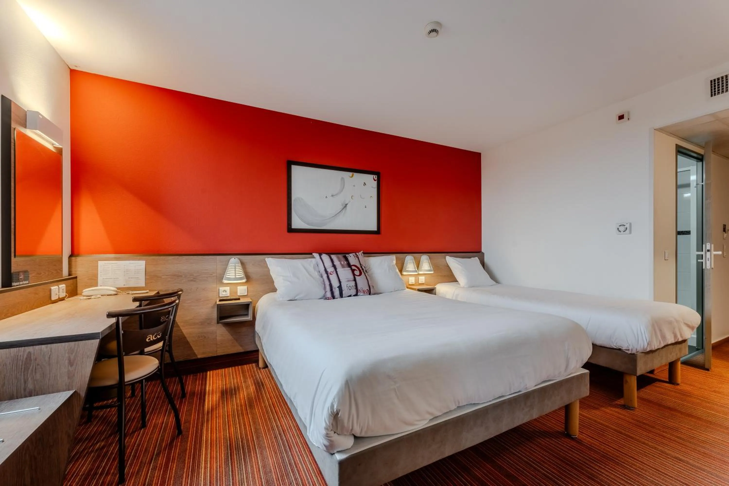 Bed in Ace Hotel Poitiers