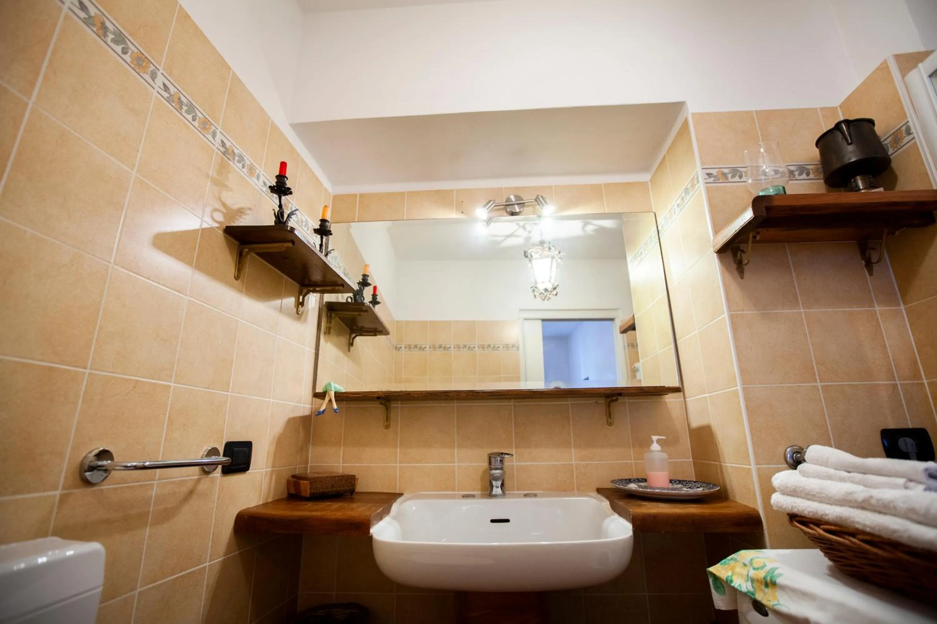 Bathroom in Antica Molina