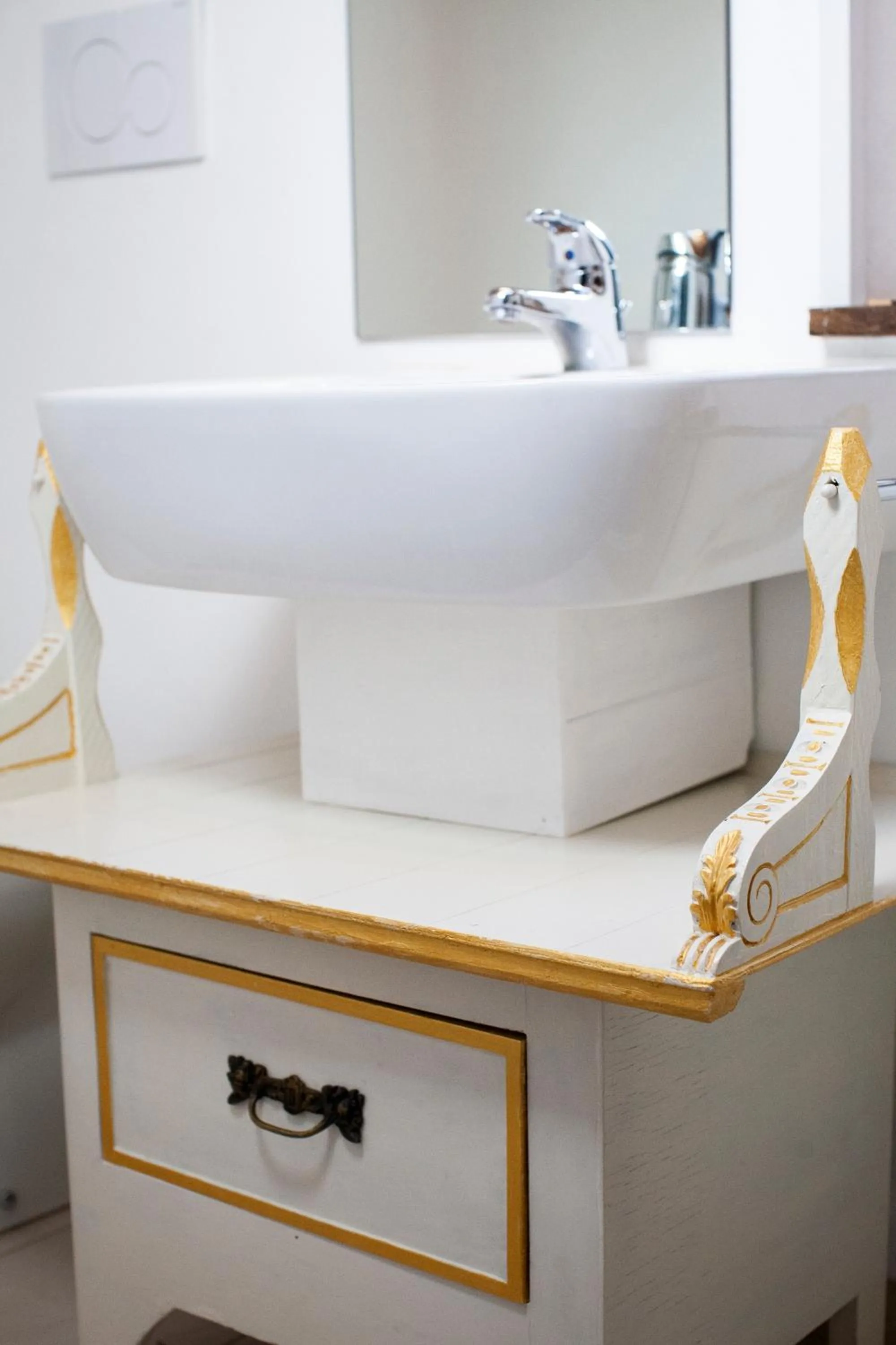 Bathroom in Antica Molina