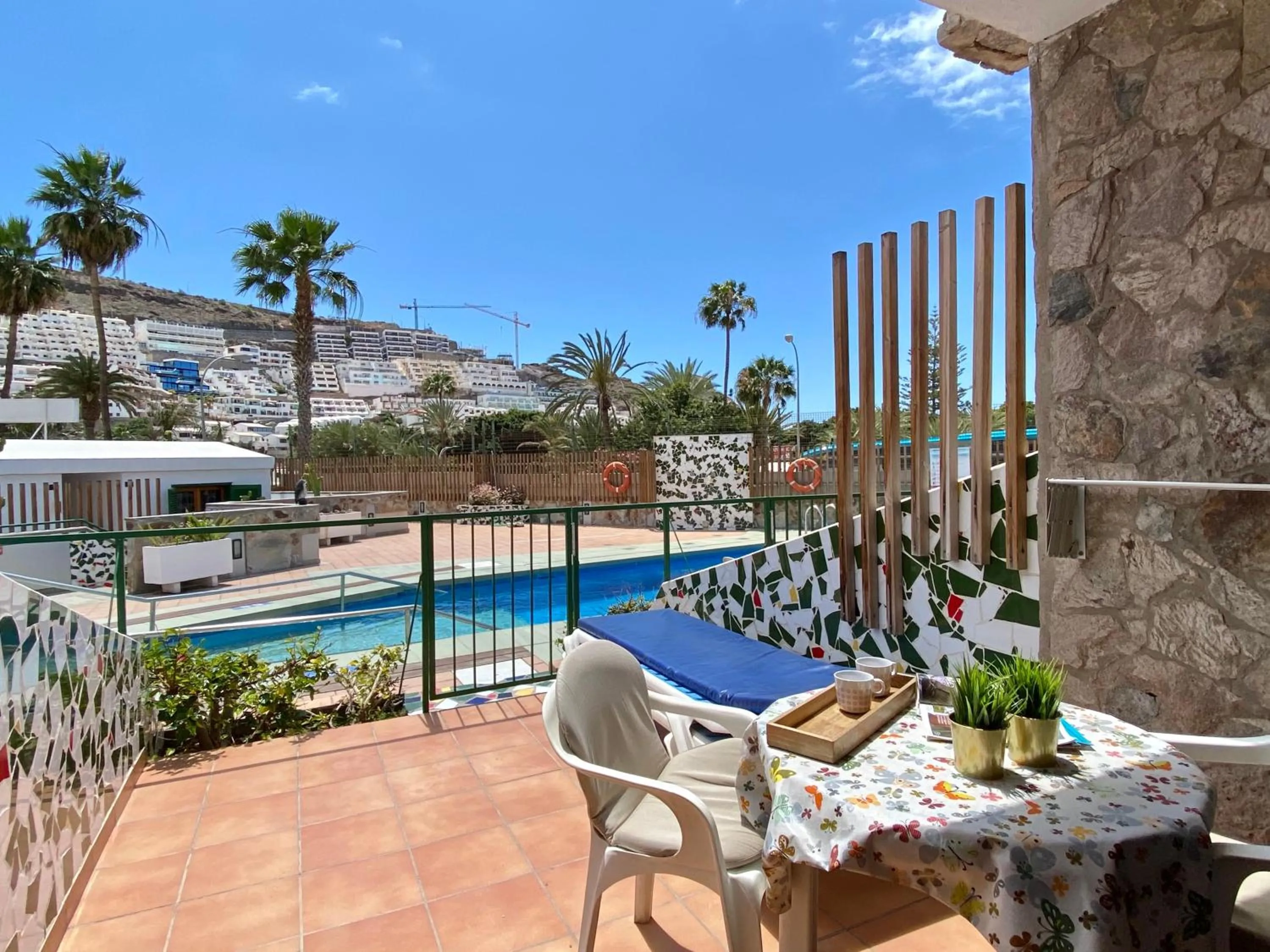 Pool view in Leticia del Mar Adults Only