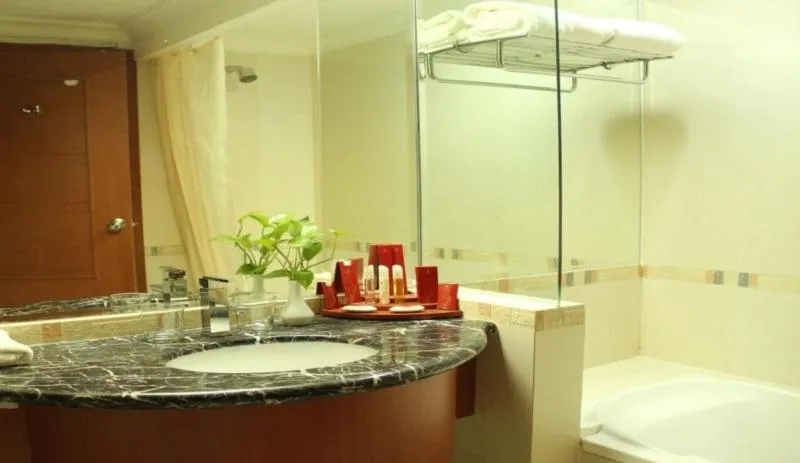Bathroom in Abadi Suite Hotel & Tower