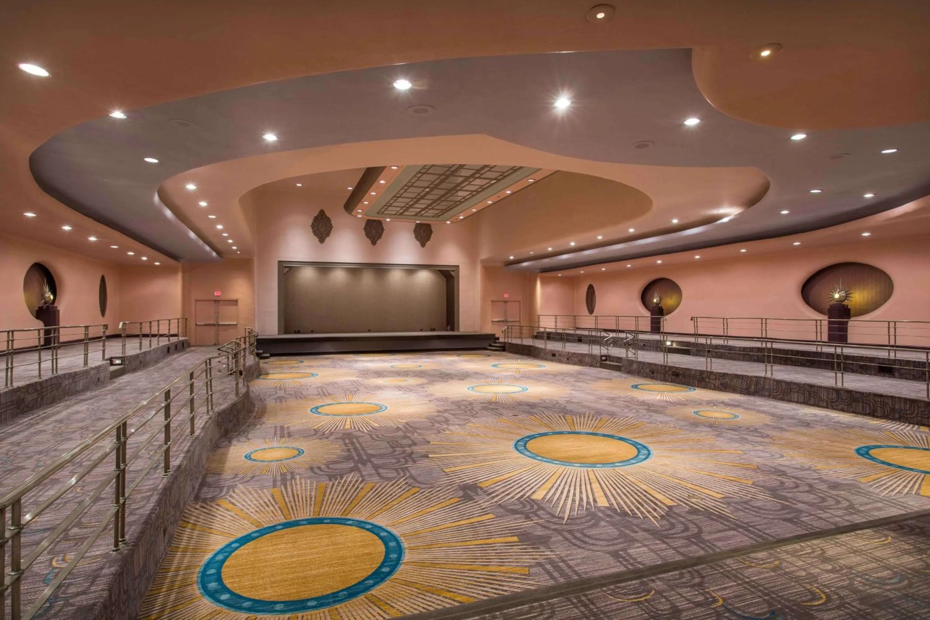 Meeting/conference room in Hilton Cincinnati Netherland Plaza