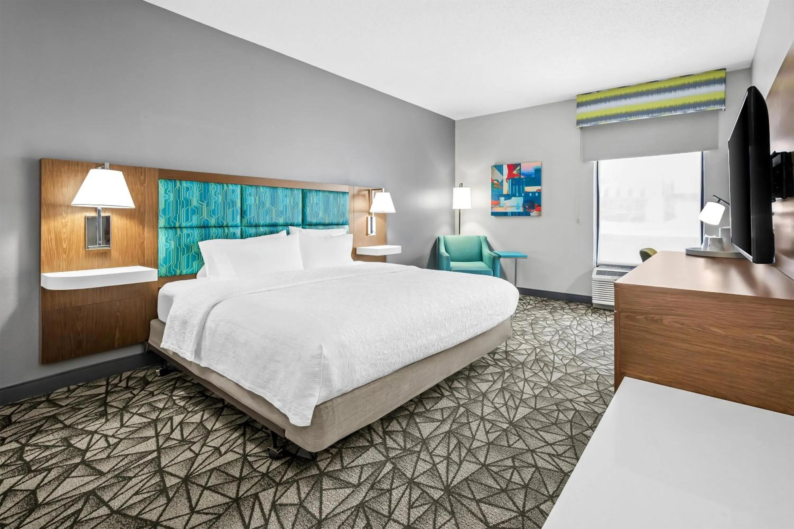 Bed in Hampton Inn Bloomington West