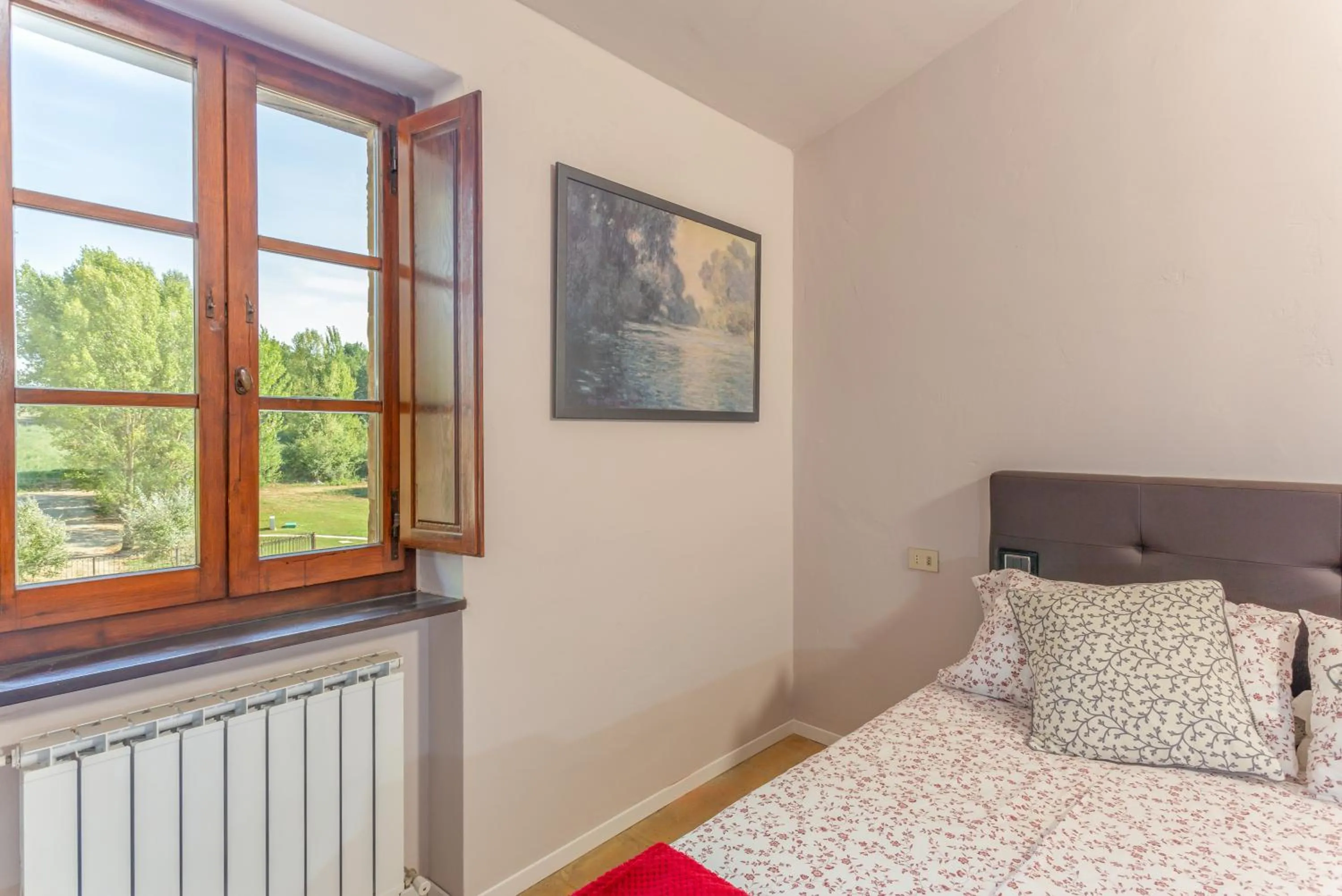 Bedroom, Bed in GH Borgo Pulciano Agriturismo