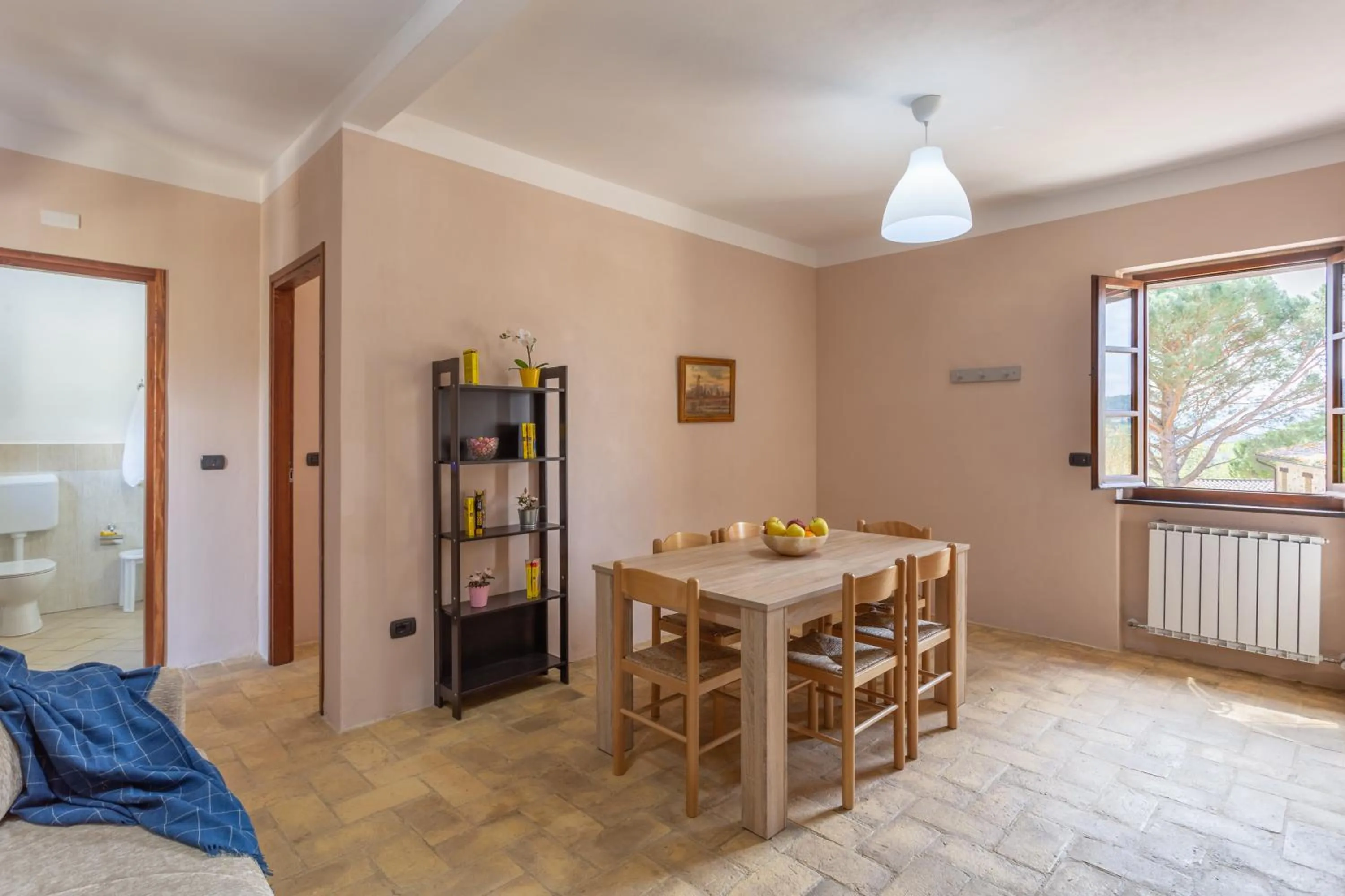 Dining area in GH Borgo Pulciano Agriturismo