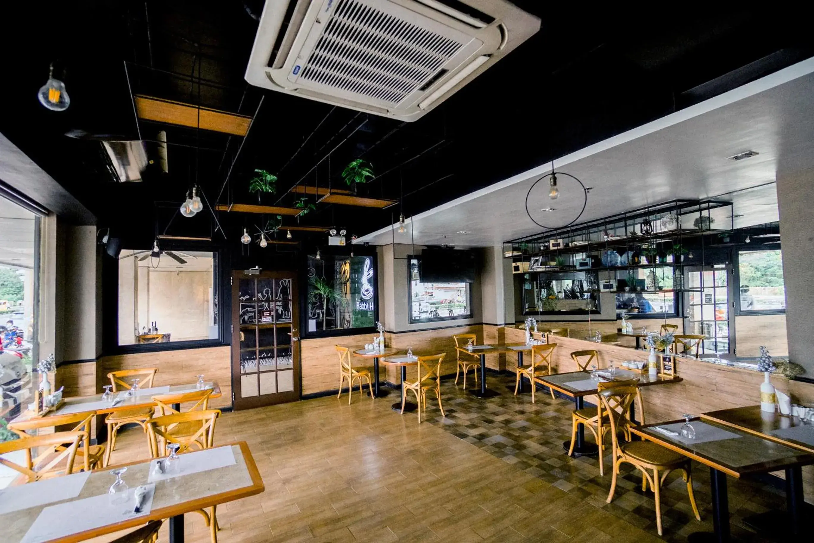 Studio in Goldberry Suites & Hotel Mactan Studio in Goldberry Suites & Hotel Mactan