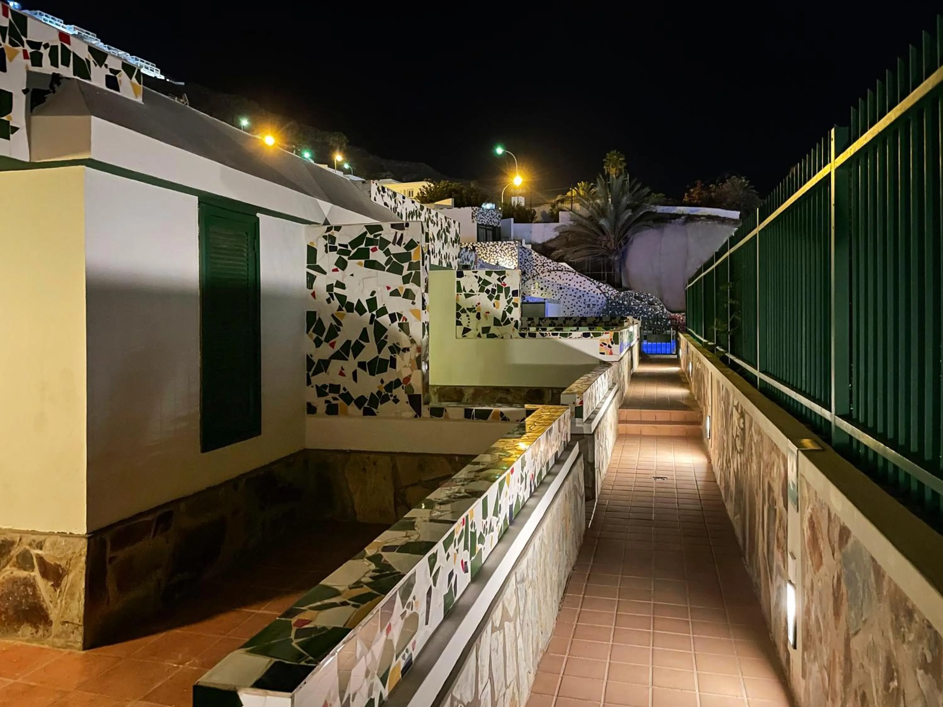 Area and facilities in Parque Raquel