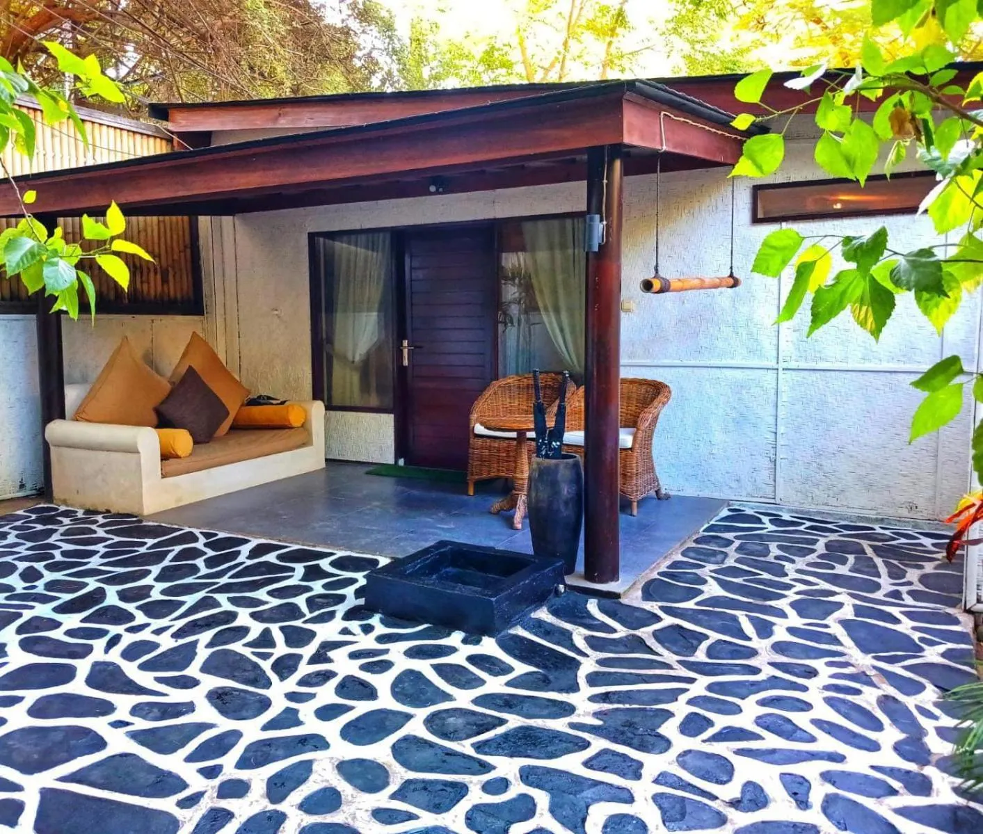 Scallywags Beach Club